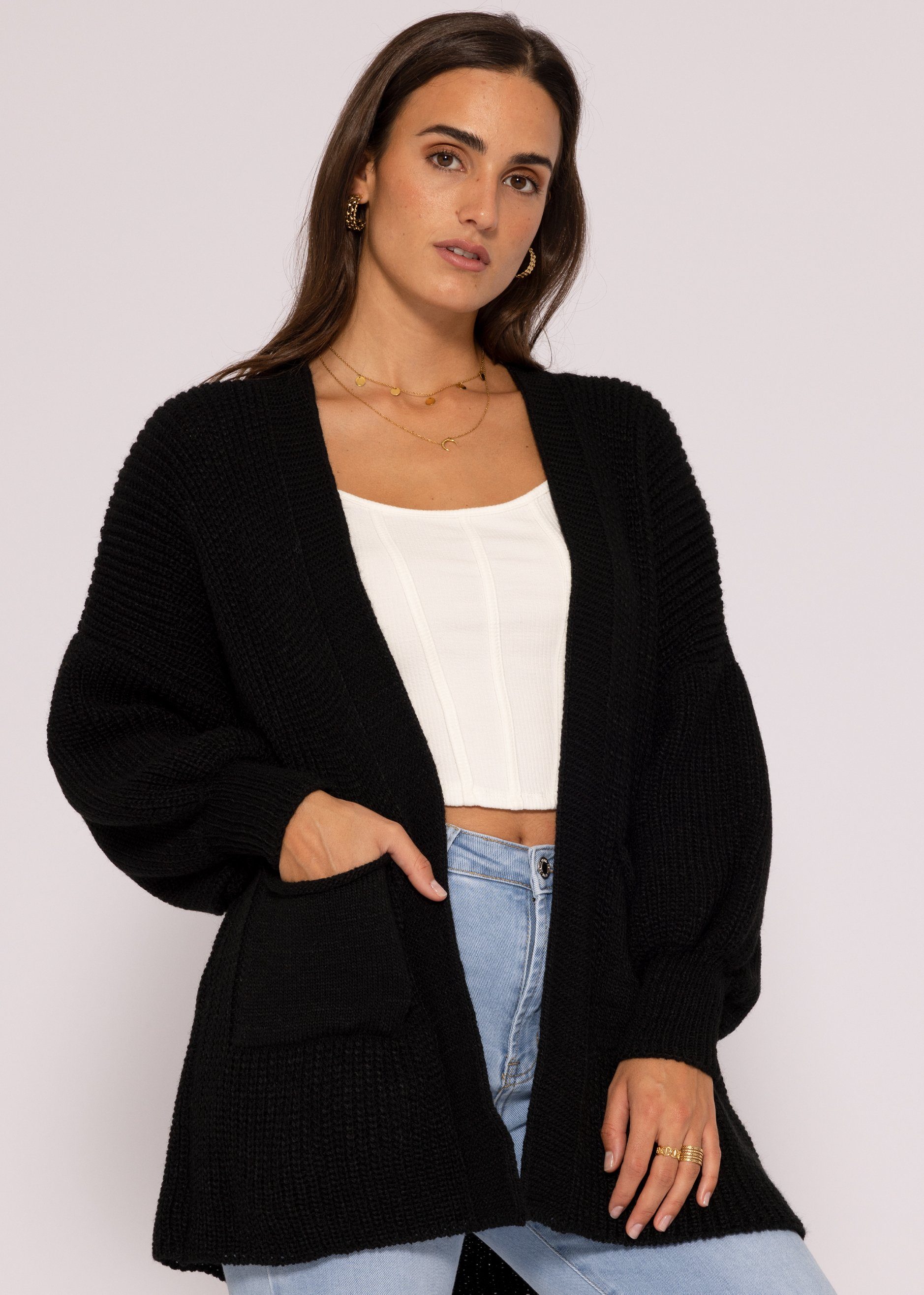 SASSYCLASSY Cardigan Oversize Strickjacke Damen aus weichem Grobstrick Lässiger Strick Cardigan mit Taschen und Ballonärmeln, Made in Italy Schwarz