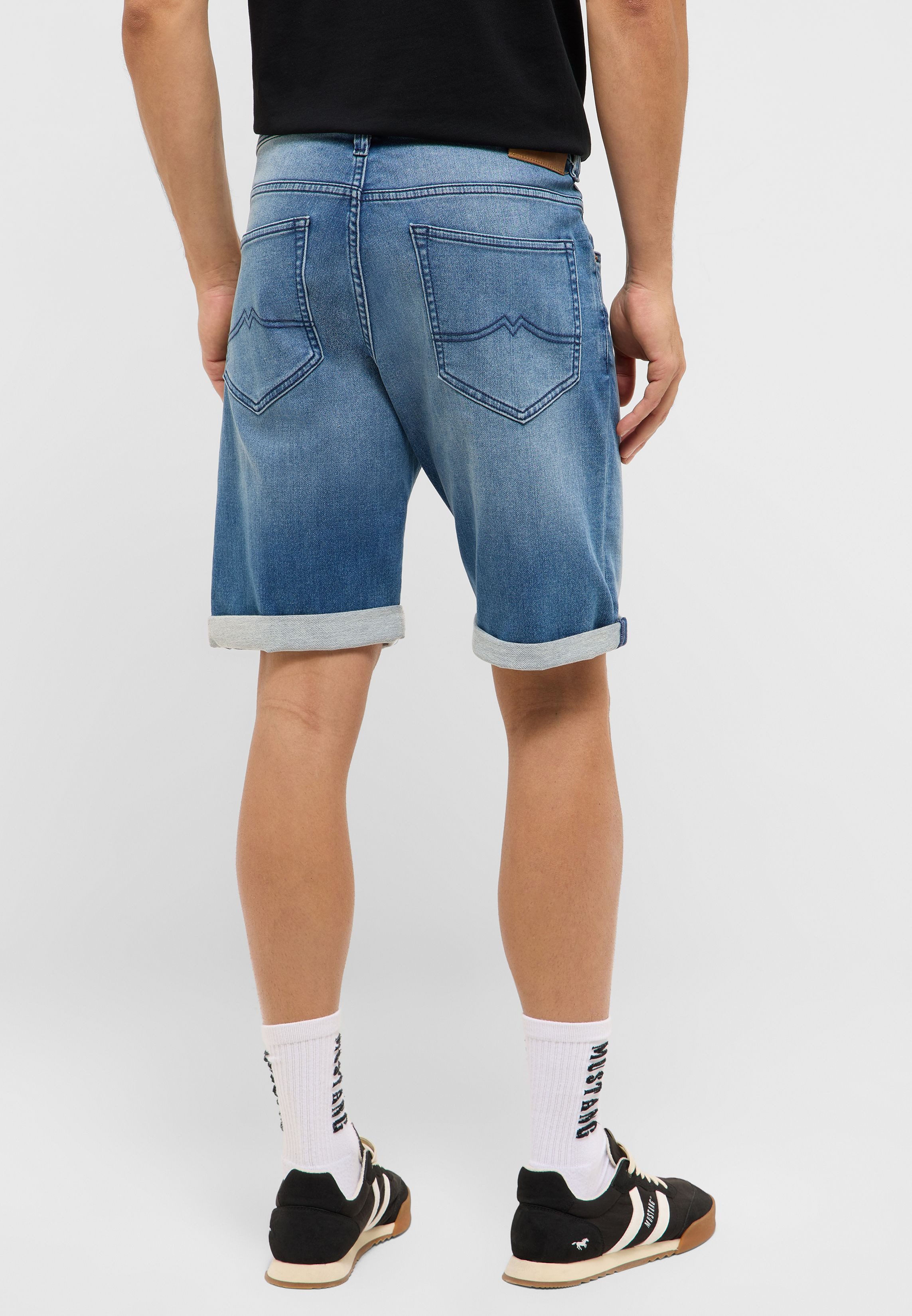 MUSTANG Shorts