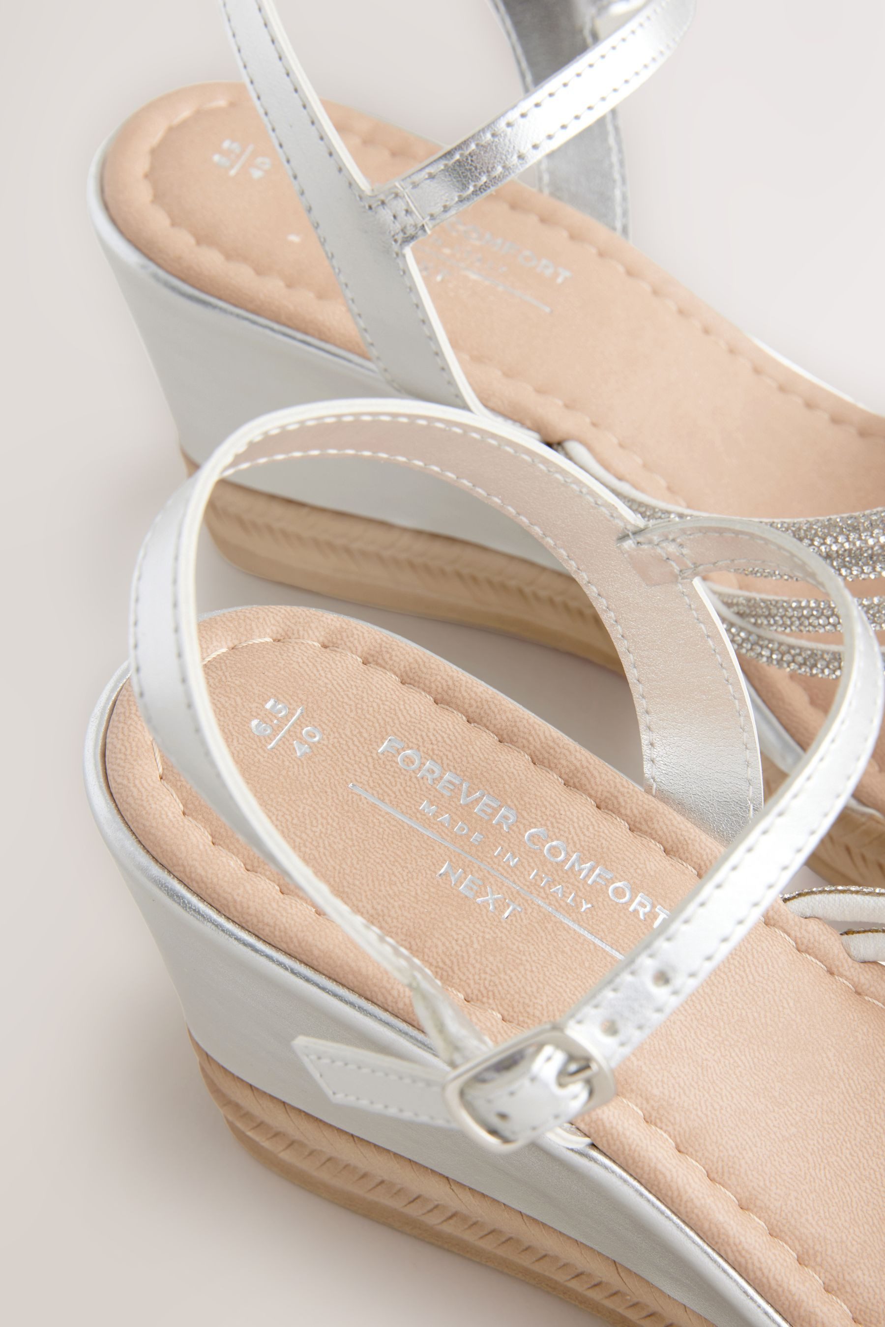 Next Forever Comfort® Plateau-Keilabsatzschuhe Keilsandalette (1-tlg)