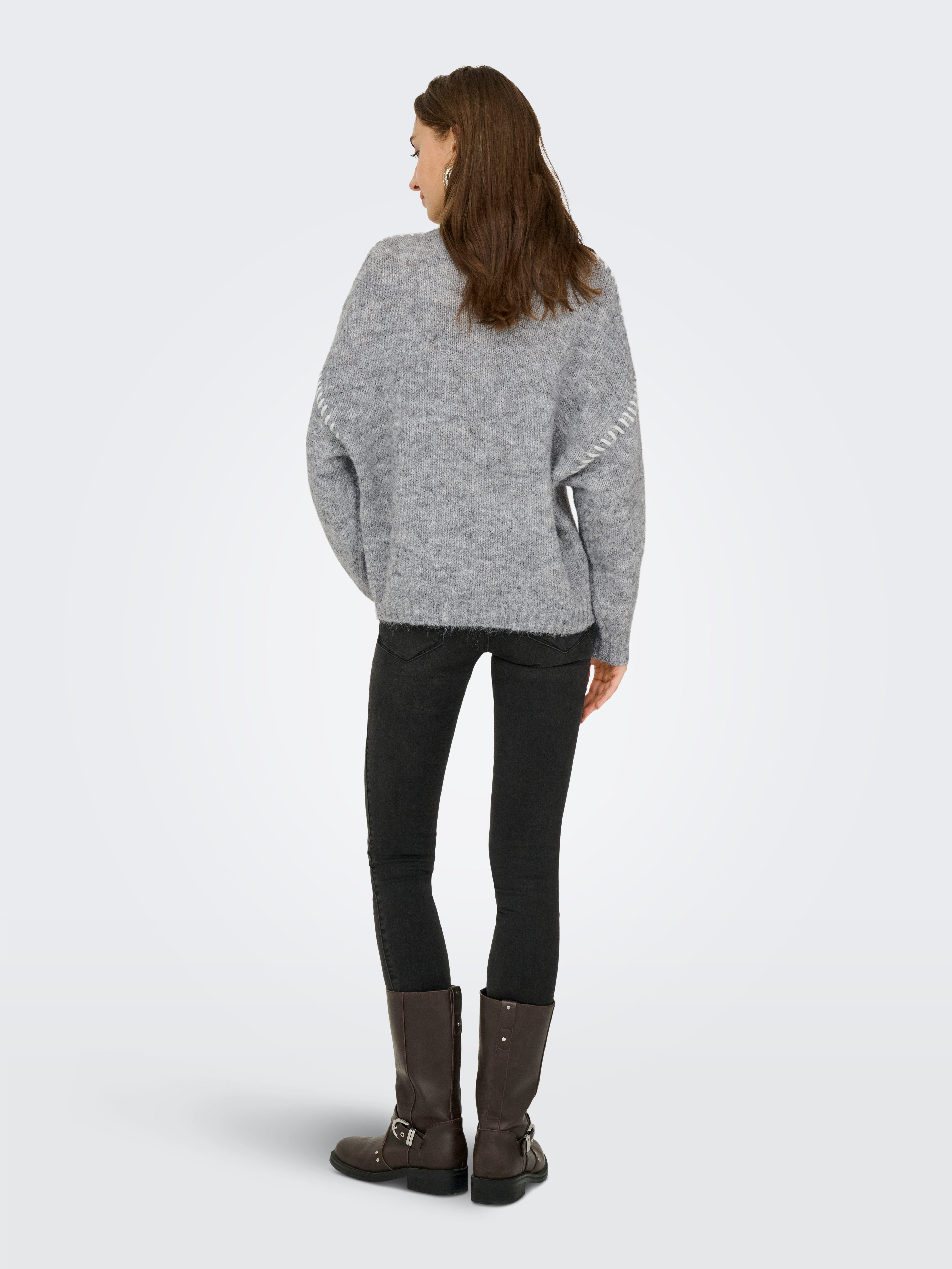 JDY Rundhalspullover JDYZOEY LIFE L/S ON STITCH PULL KNT NOOS mit dekorativen Ziernähten