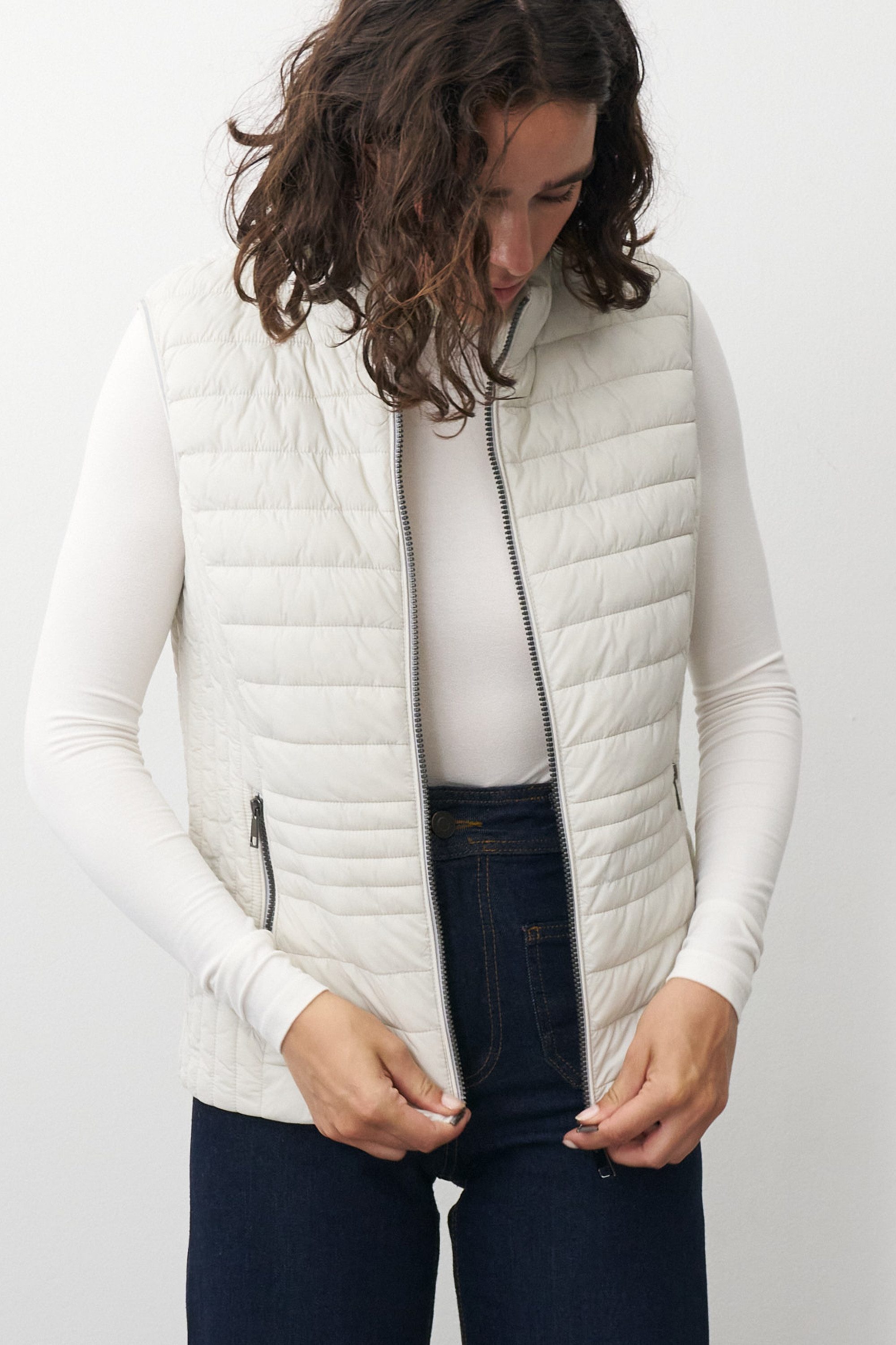 Barbara Lebek Steppweste moderne Steppweste oder Gilet für Damen in Beige