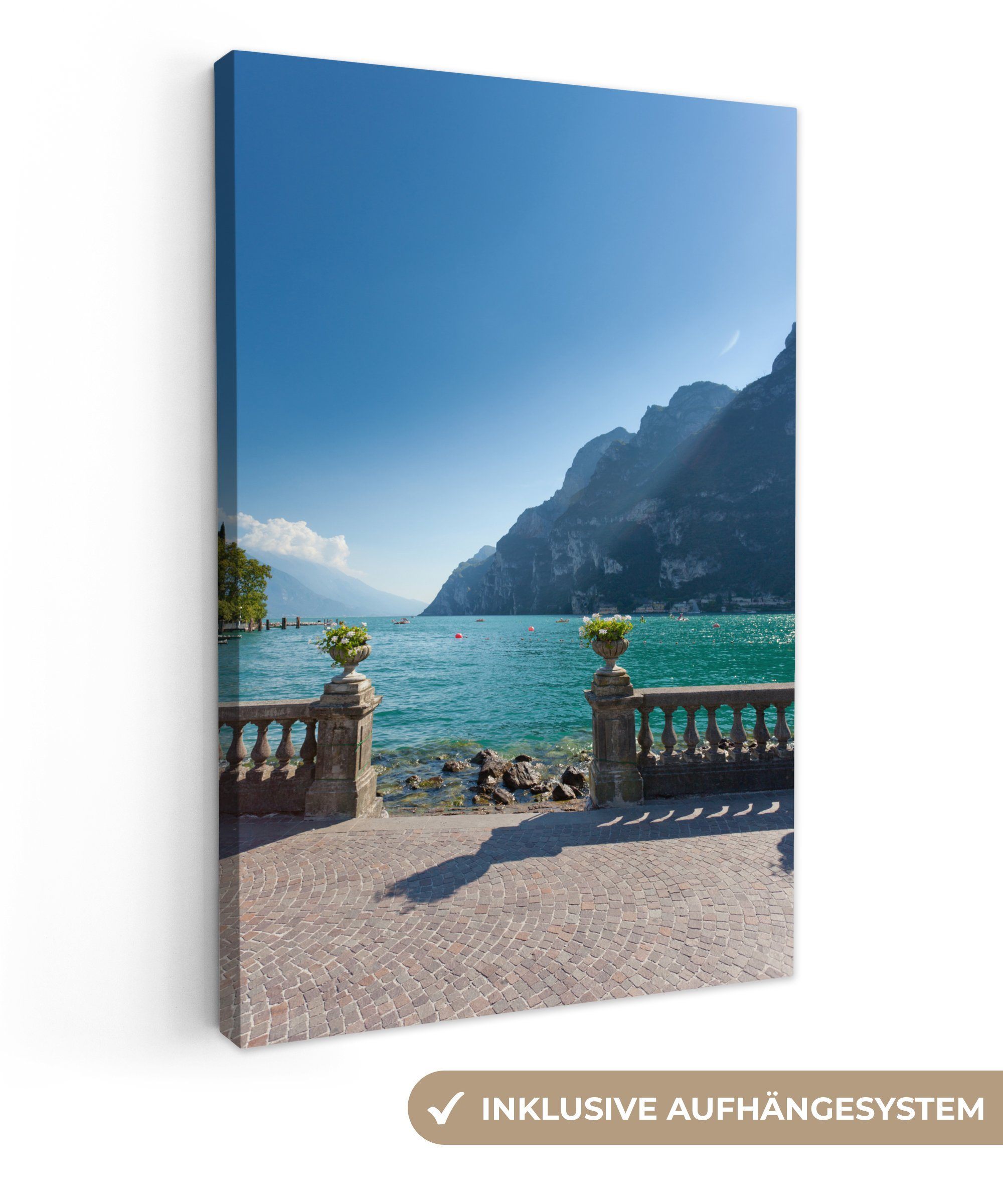 OneMillionCanvasses® Leinwandbild Gardasee - Berg - Licht, (1 St), Leinwandbild fertig bespannt inkl. Zackenaufhänger, Gemälde, 20x30 cm