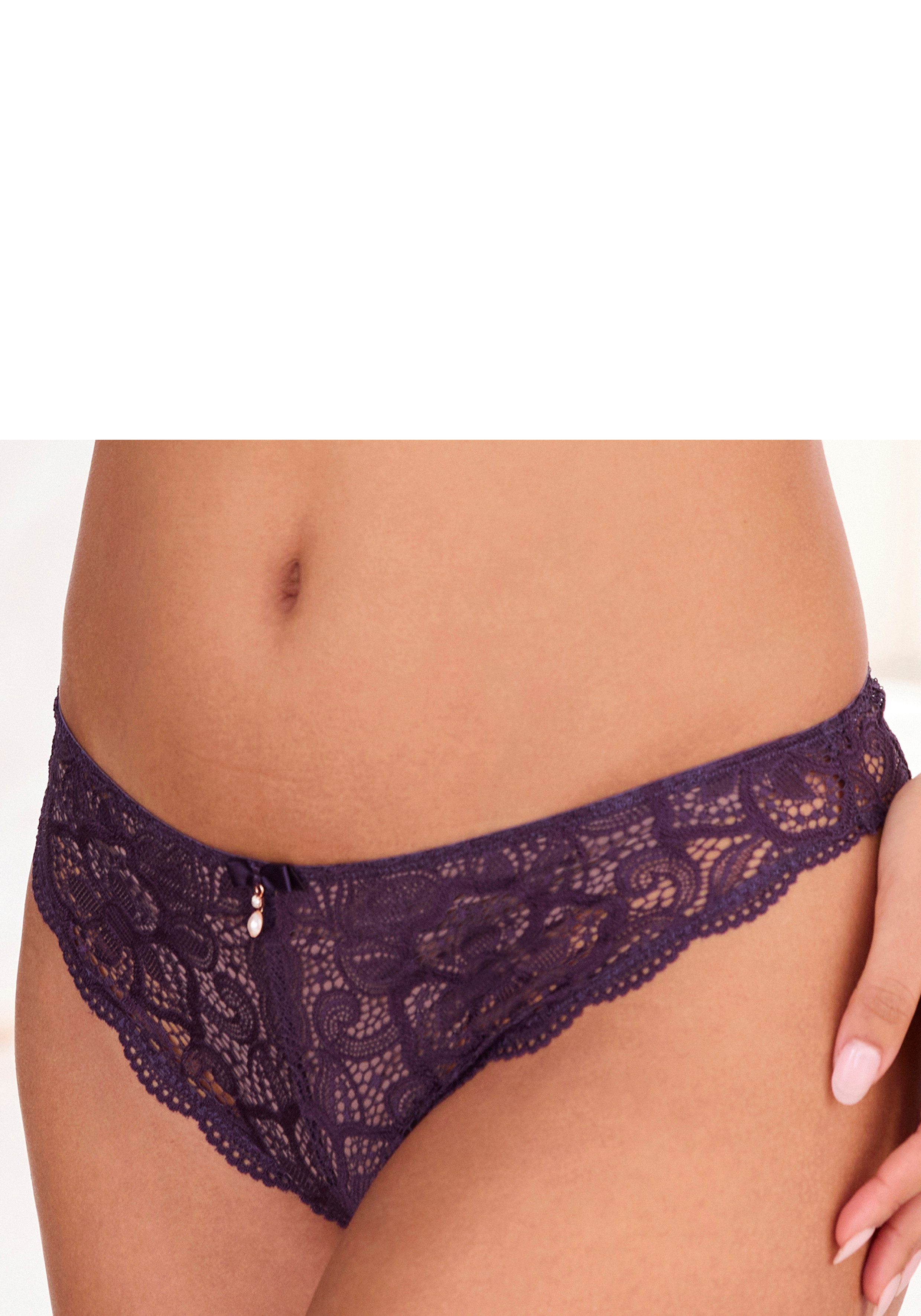 Tanga Nikoletta
