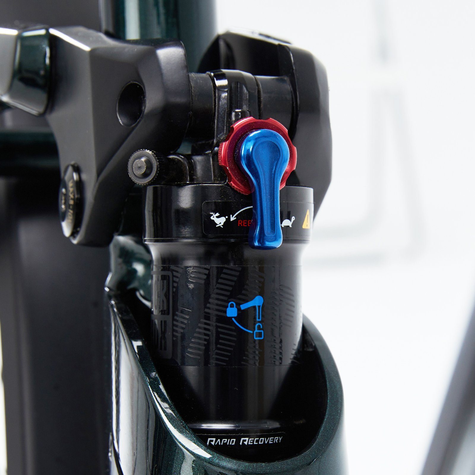 DERUIZ E-Bike Trekkingrad SUV für damen herren 28 ZOLL Cityrad Pedelec bis zu 160km, 10 Gang SHIMANO SHIMANO Deore 11-42Z Schaltwerk, Mittelmotor, 644 Wh, 48V großer Kapazität, Stadt- und Geländetauglich