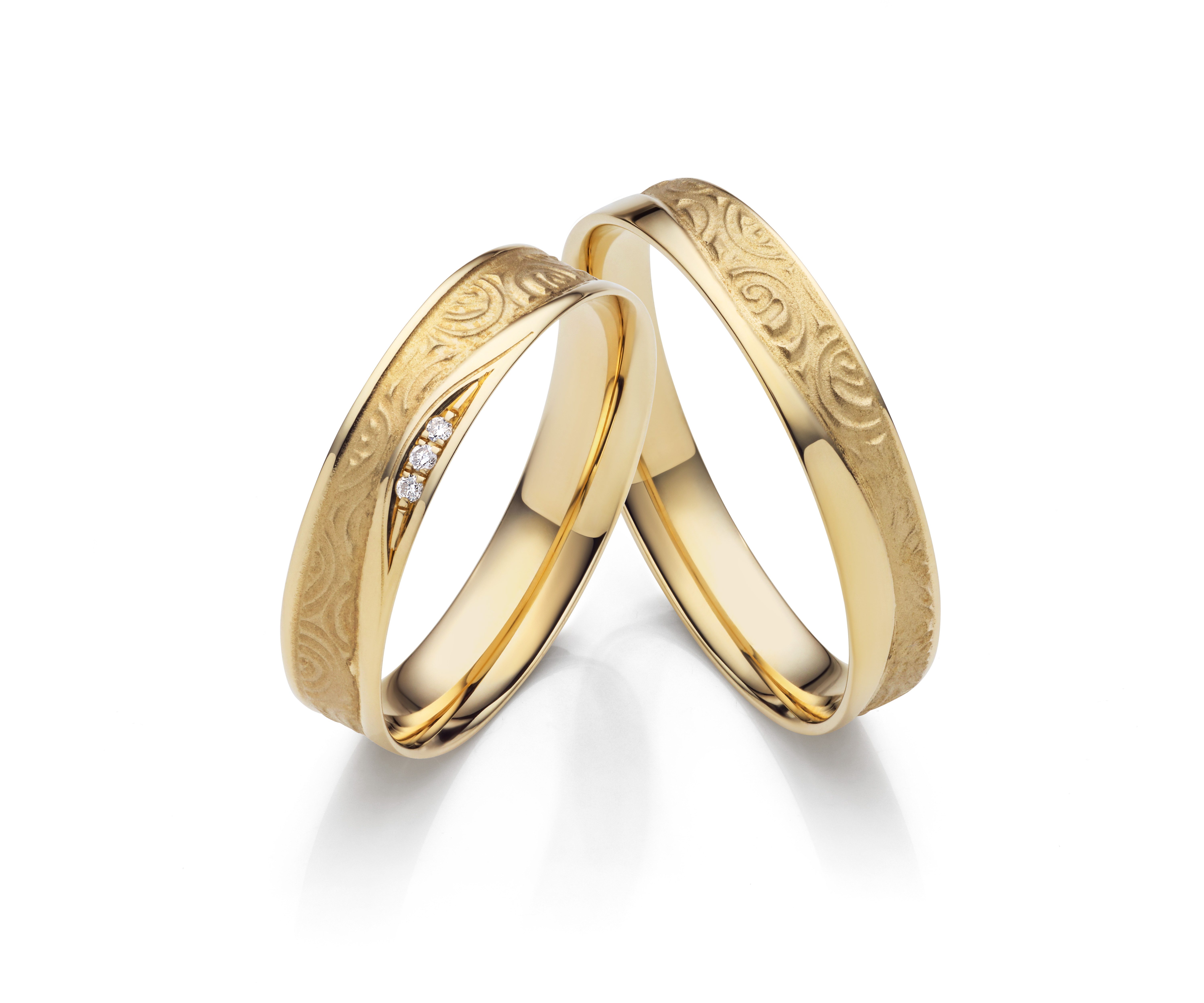 Firetti Trauring Schmuck Geschenk Gold 375 Hochzeit Ehering Partnerring "LIEBE", Made in Germany - wahlweise mit oder ohne Brillanten