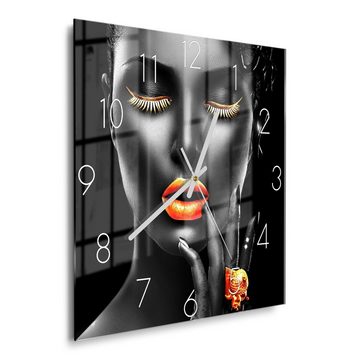 DEQORI Wanduhr 'Frau mit Gold Make-Up' (Glas Glasuhr modern Wand Uhr Design Küchenuhr)