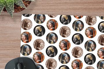 MuchoWow Gaming Mauspad Girl with a Pearl Earring - Muster - Farbe (1-St), Mousepad mit Rutschfester Unterseite, Gaming, 40x40 cm, XXL, Großes