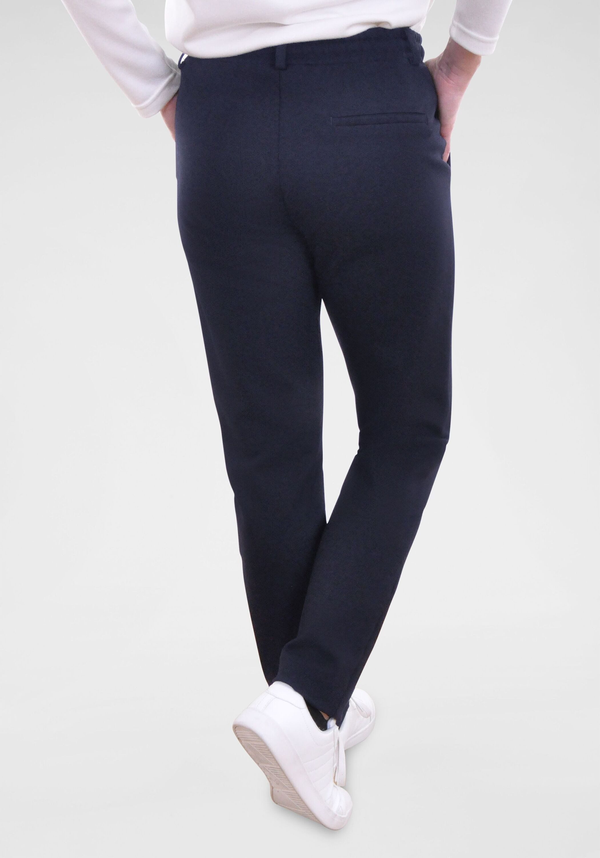 NAVIGAZIONE Stoffhose im Punto di Roma-Stil