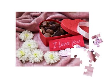 puzzleYOU Puzzle Ein Herz und Schokolade zum Valentinstag, 48 Puzzleteile, puzzleYOU-Kollektionen Festtage