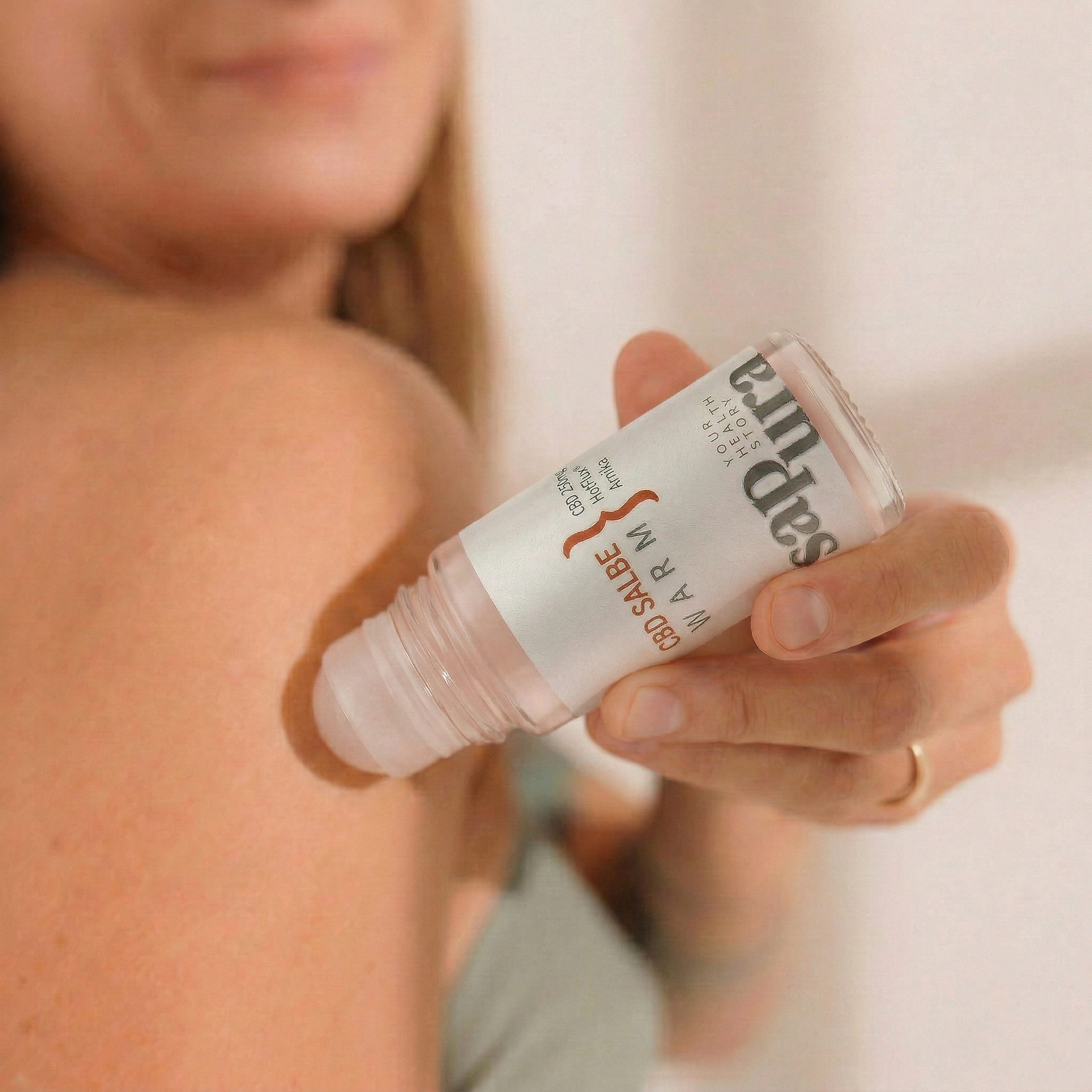 SAPURA Health Hautcreme CBD Schmerzsalbe Wärmegel Roll-On mit Arnika + Teufelskralle, 3-tlg.