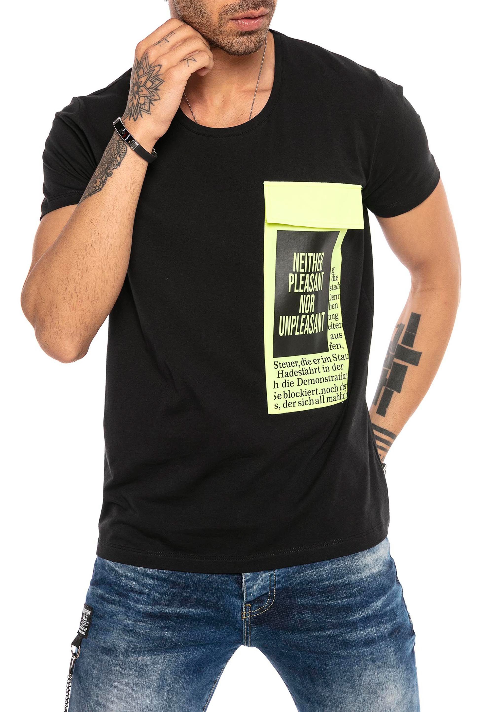 RedBridge T-Shirt T-Shirt mit Kontrasttasche und Print – Regular Fit, 100 % Baumwolle
