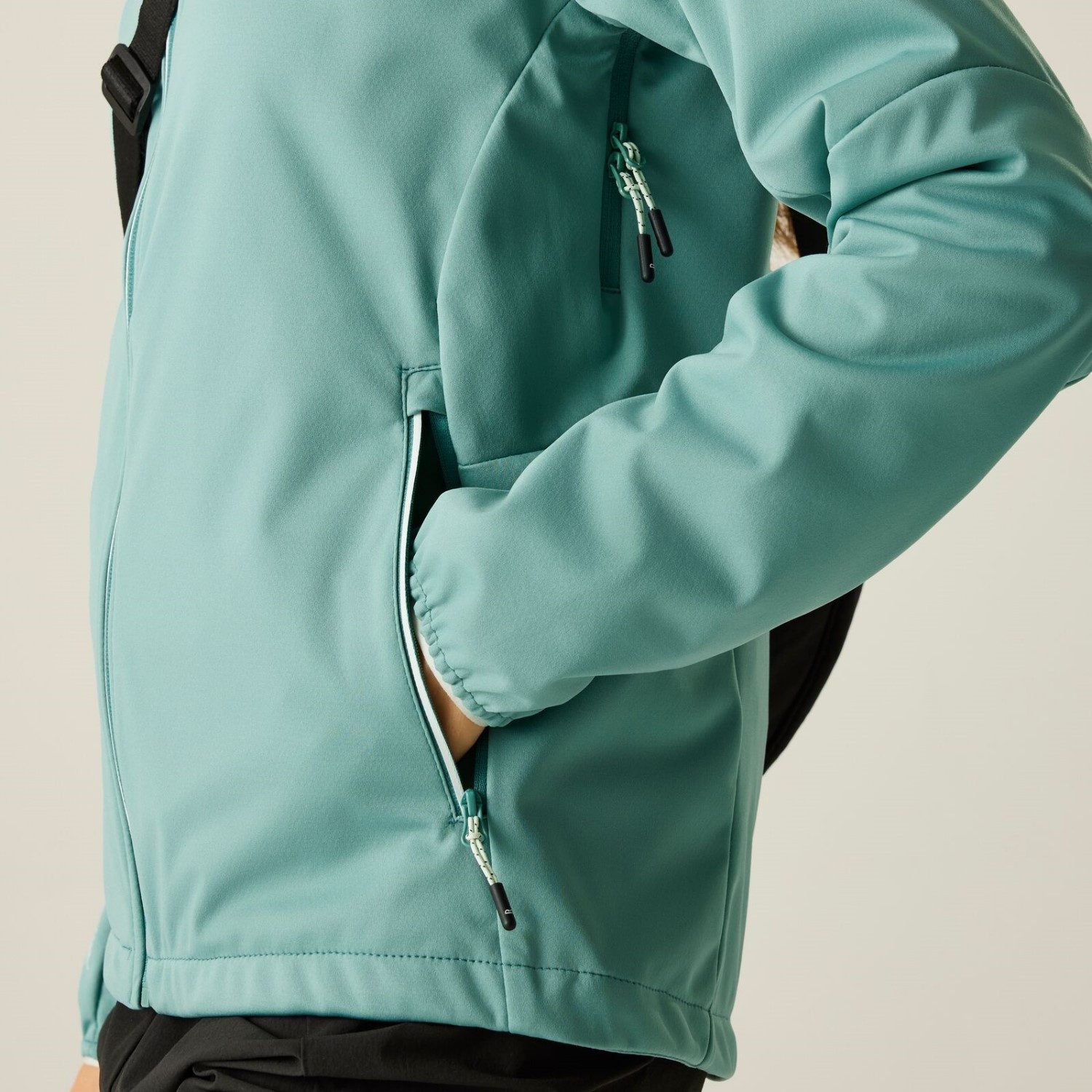 Regatta Softshelljacke Bourda mit Kapuze