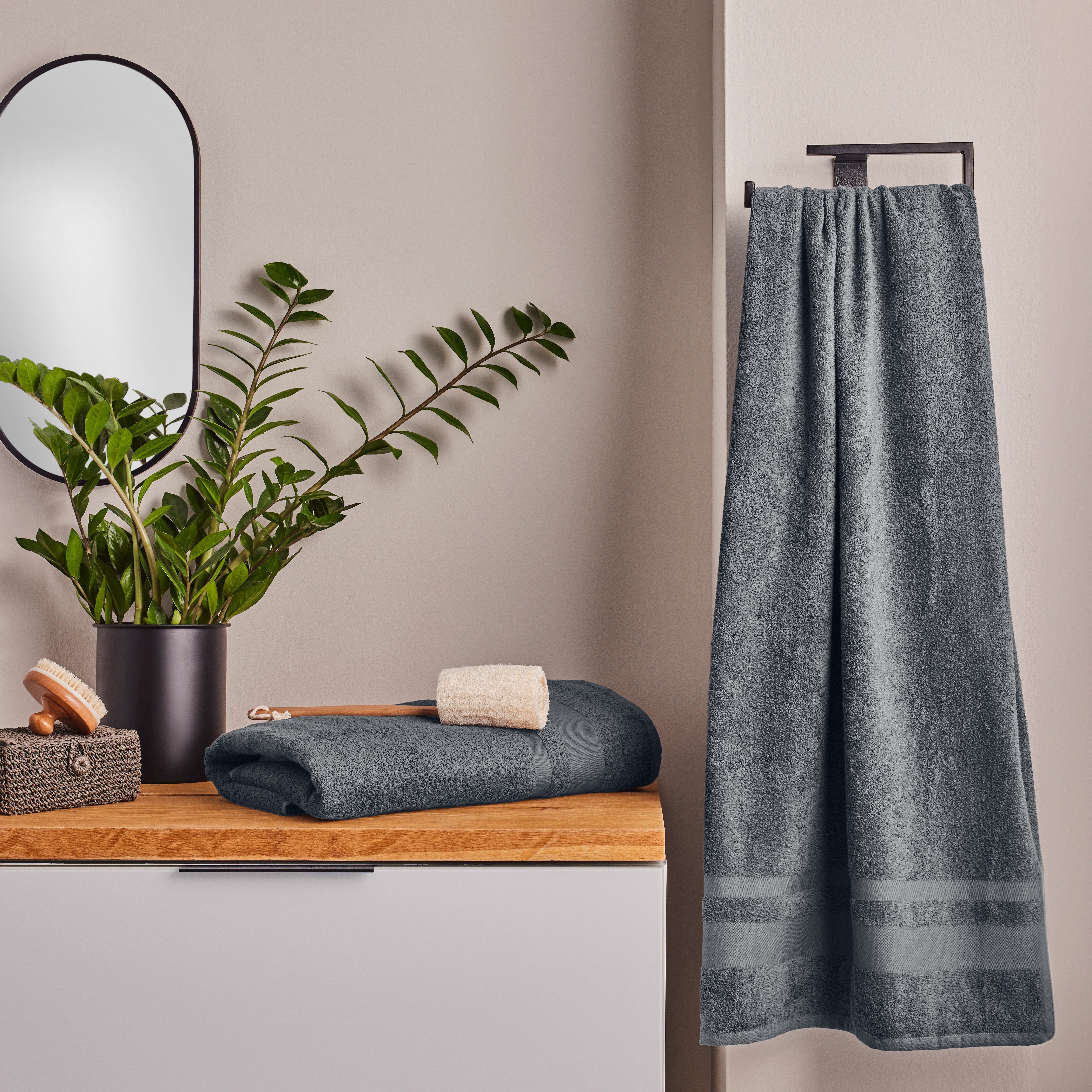 OTTO home Saunatuch Vanessa, 2 Saunatücher, 80x200cm, in Standard- und Premium-Qualität, Walkfrottee (Set, 2-St), Handtücher mit Bordüre, 100% Baumwolle, einfarbig, weich