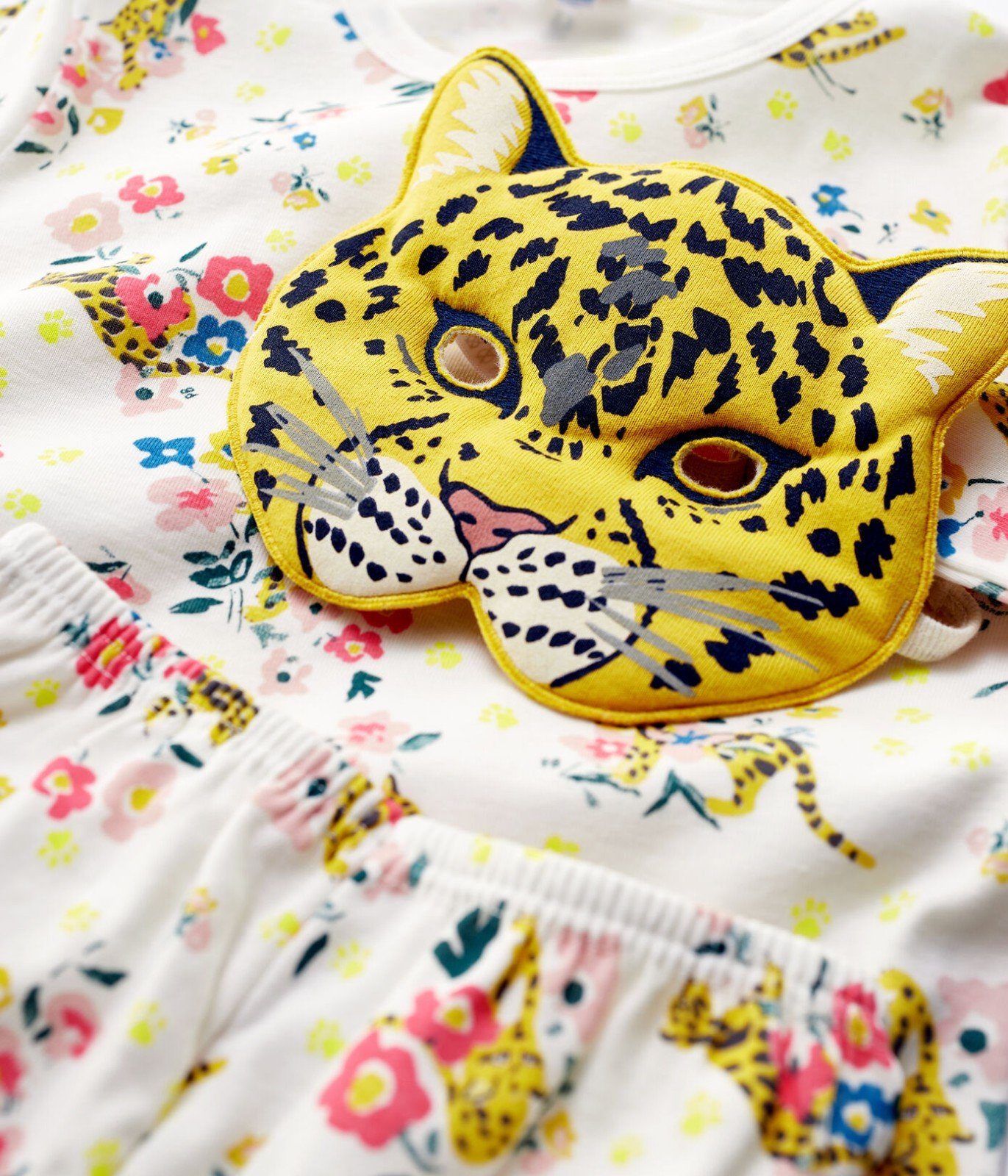 Petit Bateau Schlafanzug Petit Leopardenprint für Pyjama mit Mädchen Bateau leuchtendem