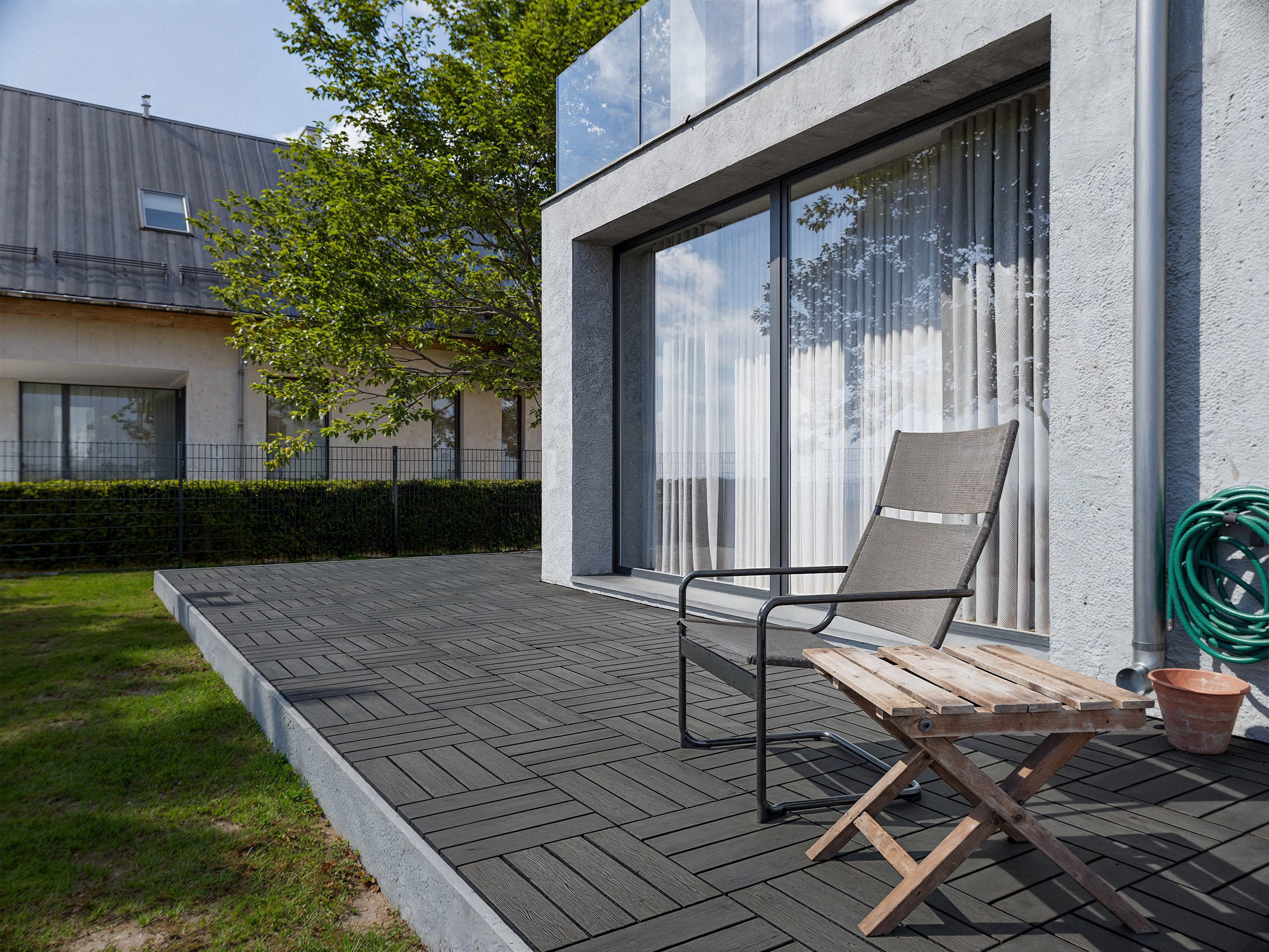 Outgarden Terrassenplatte WPC-Fliese Holzoptik Silver Grau, WPC 40x40, Grau