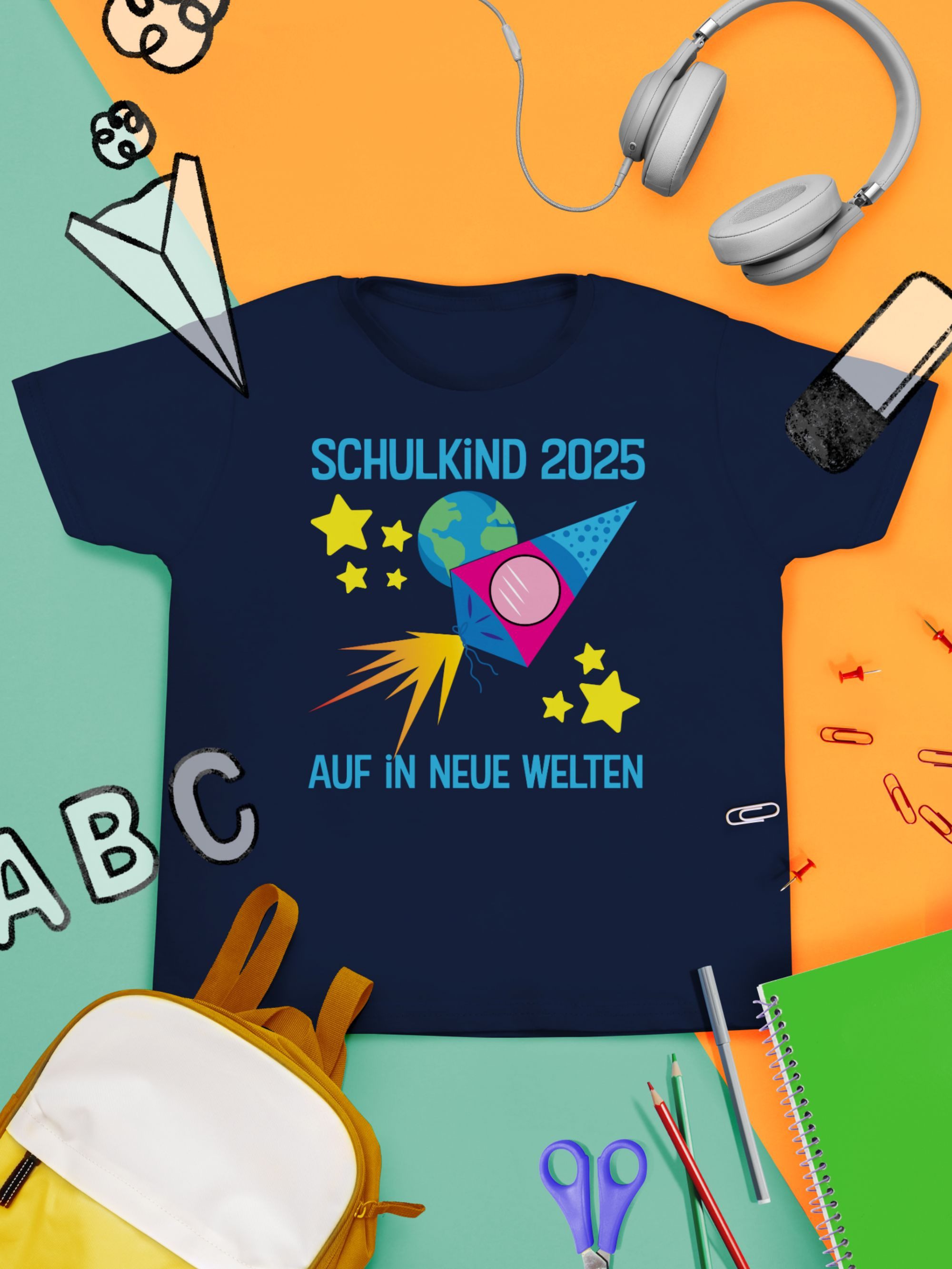 Shirtracer T-Shirt Schulkind 2025 I Auf in neue Welten Einschulung Junge Schulanfang Geschenke