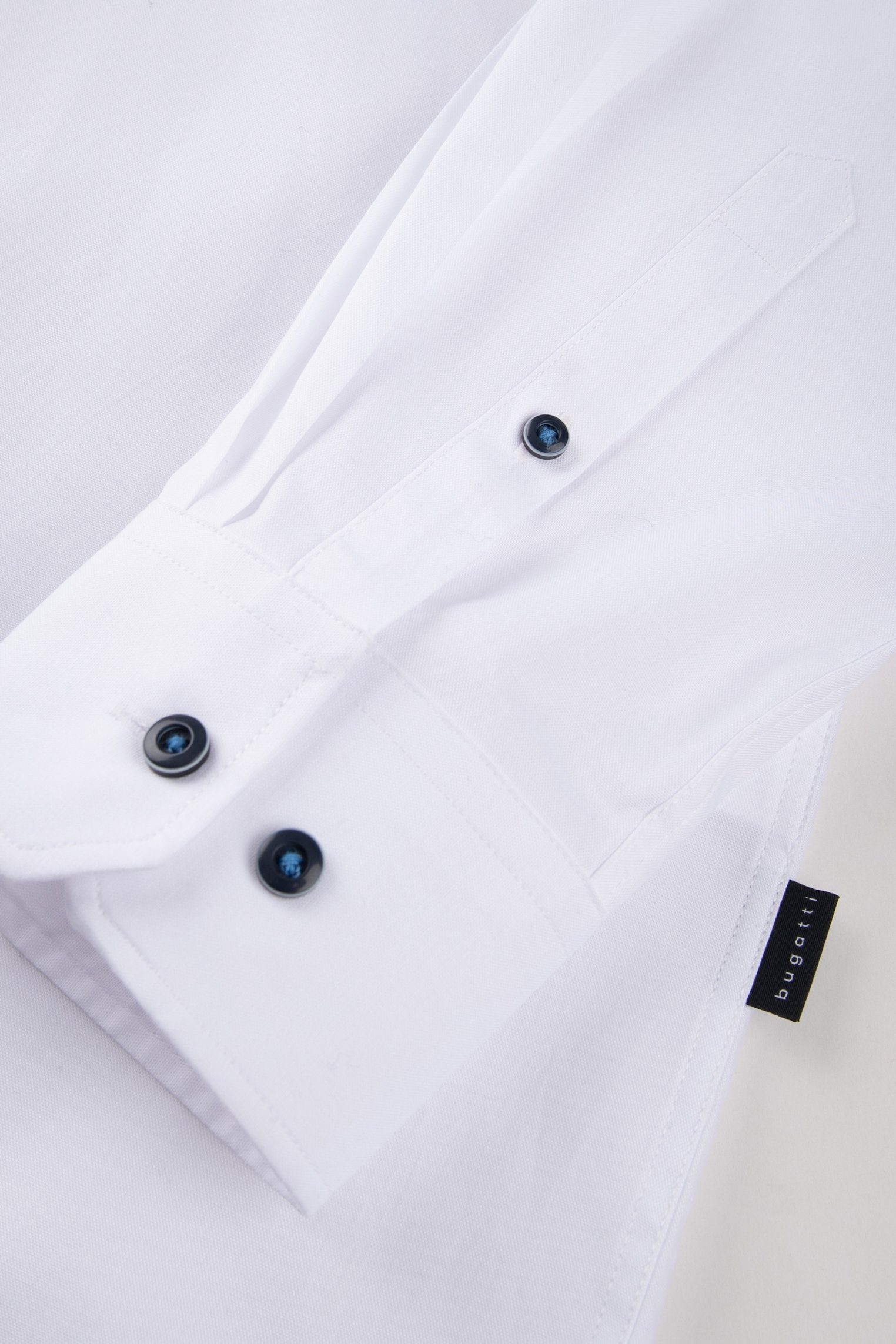 bugatti Modern Fit mit Button-Down-Kragen