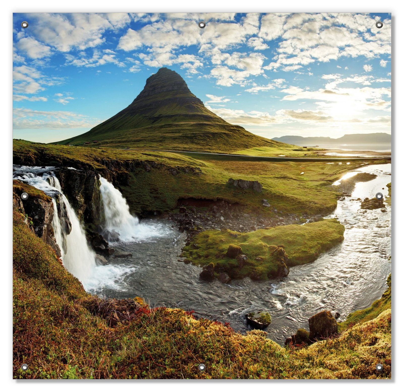 Sonnenschutz Island Panorama Fluss Berge und blauer Himmel, Wallario, blickdicht, mit Saugnäpfen, wiederablösbar und wiederverwendbar