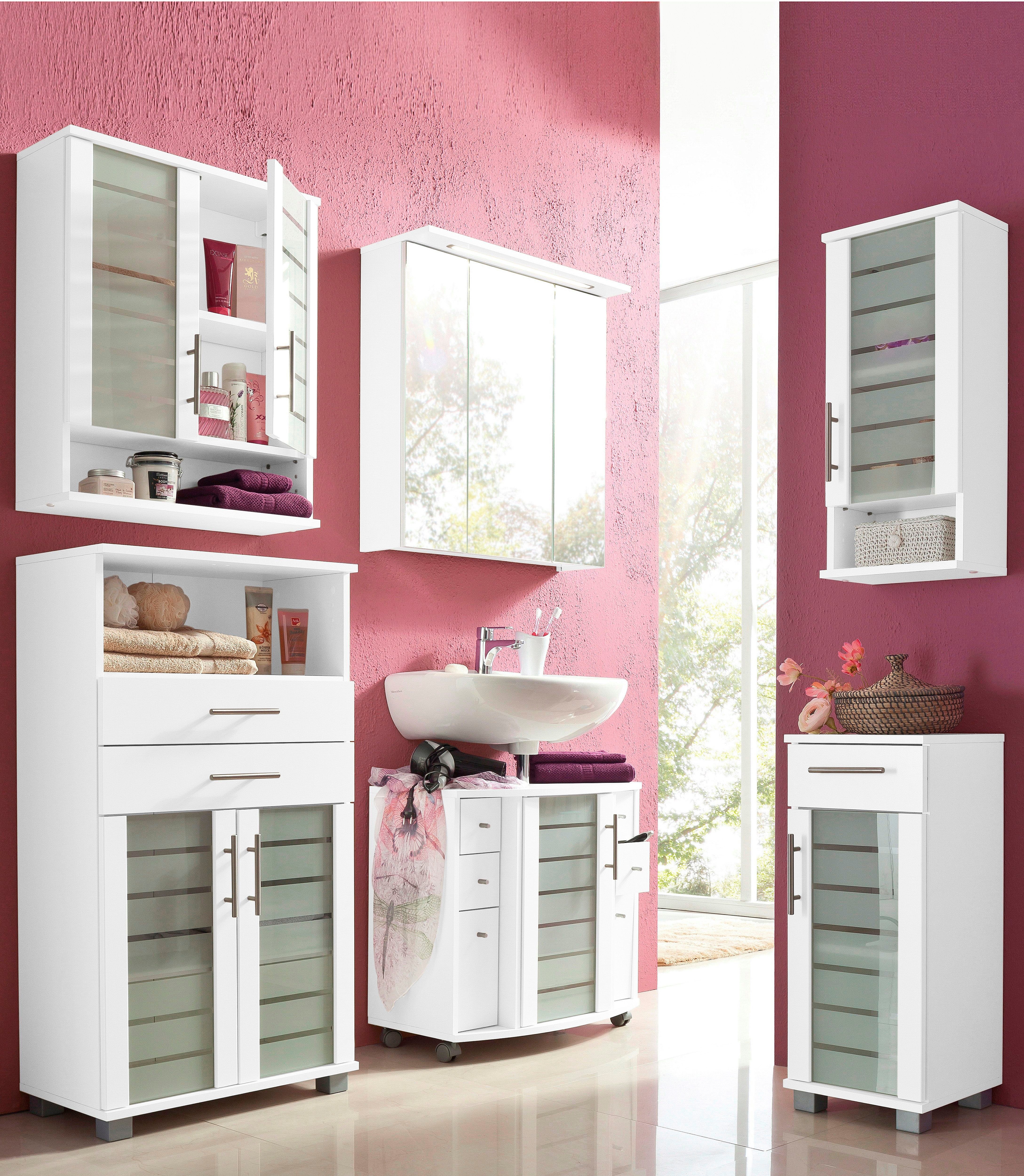 Schildmeyer Spiegelschrank Profil Breite 70 cm, 3-türig, LED-Beleuchtung, Schalter-/Steckdosenbox