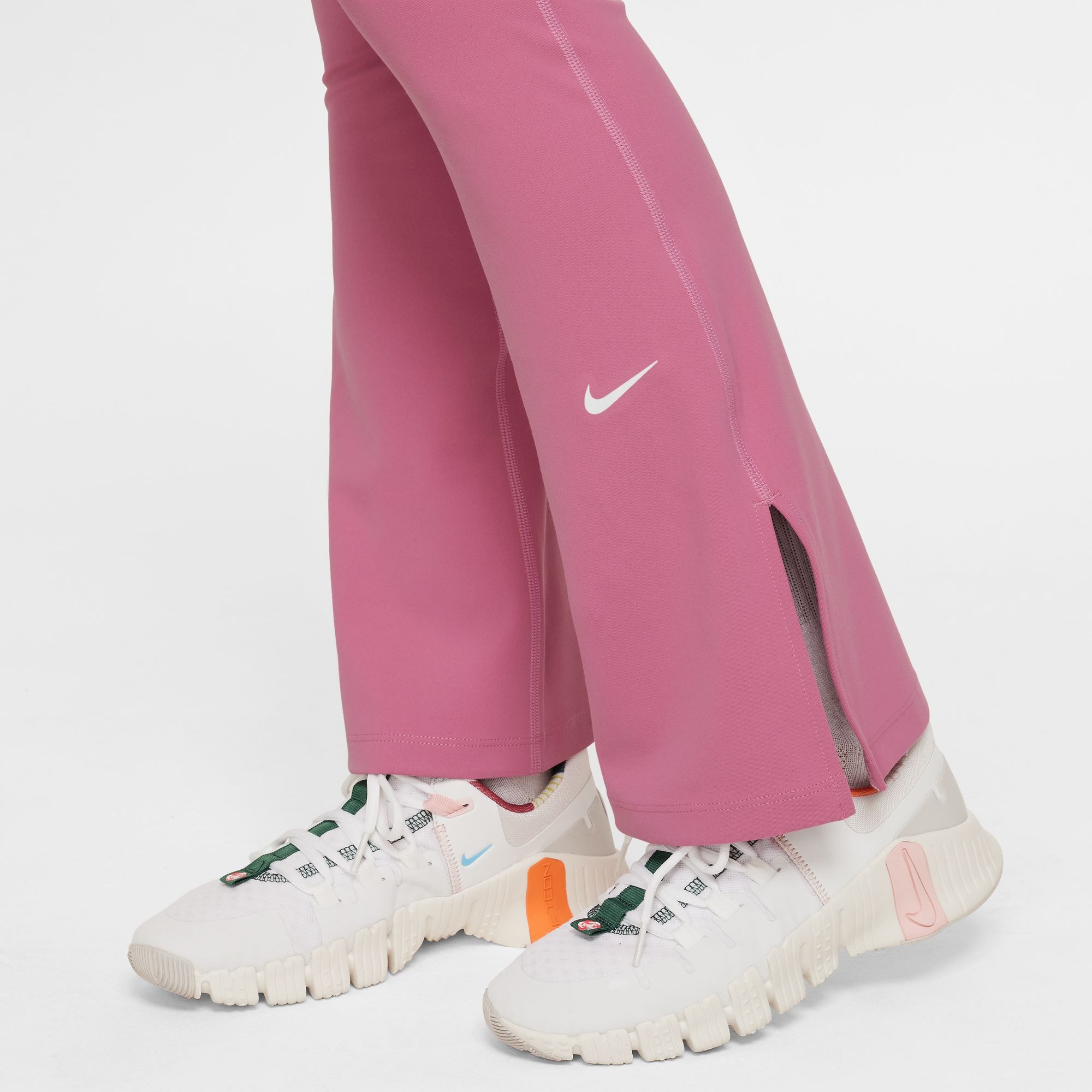 Nike Trainingstights G NK DF ONE TGHT FLARE für Mädchen und Jugendliche, normale Weite