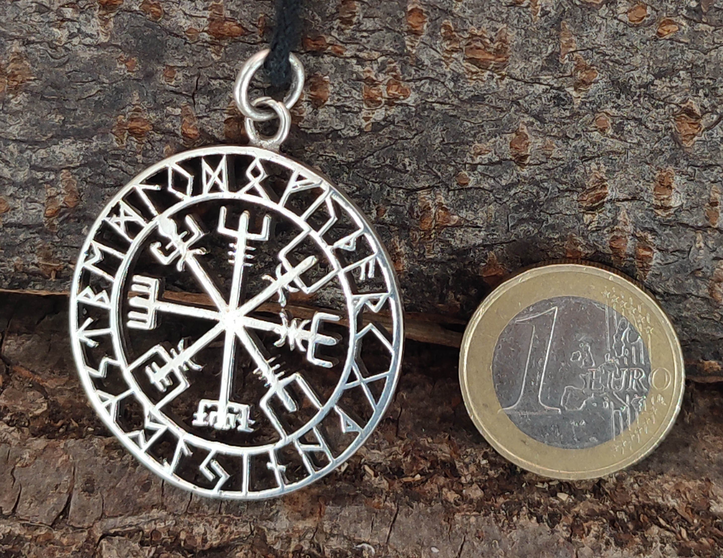Kiss of Leather Kettenanhänger Wikingerkompass Anhänger Silber Wikinger Kompass Vegvisir Runen Weg