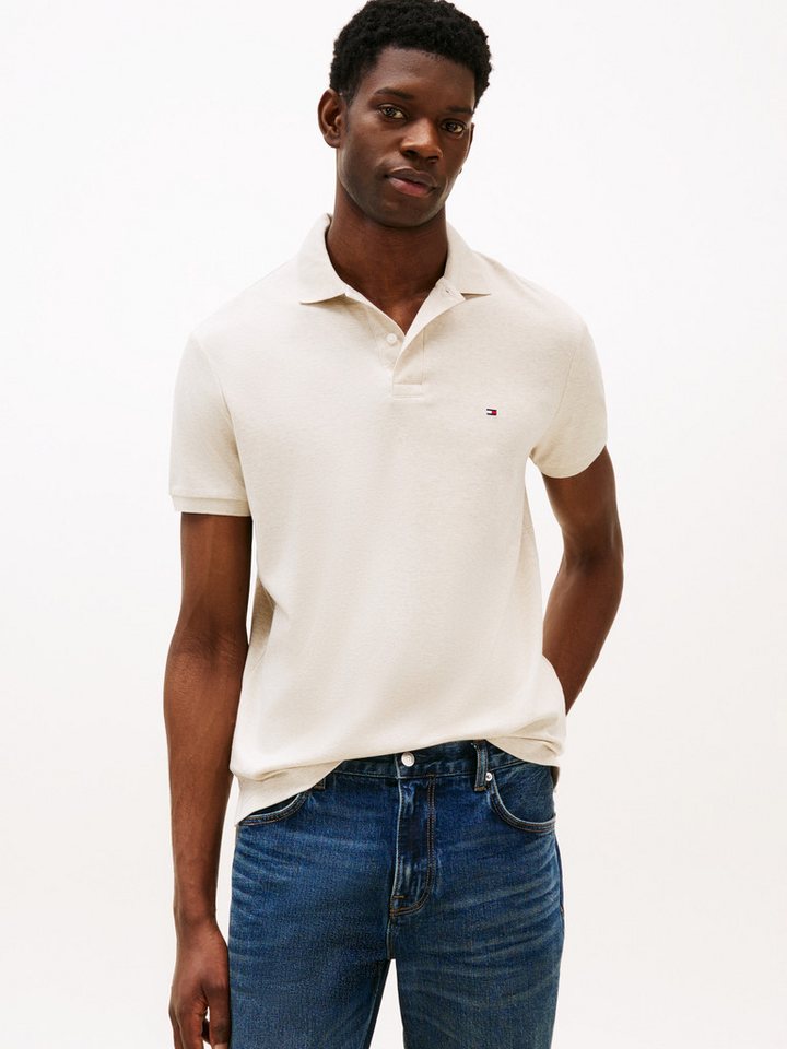 Tommy Hilfiger Poloshirt LIQUID COTTON REGULAR SEASONAL mit Logostickerei