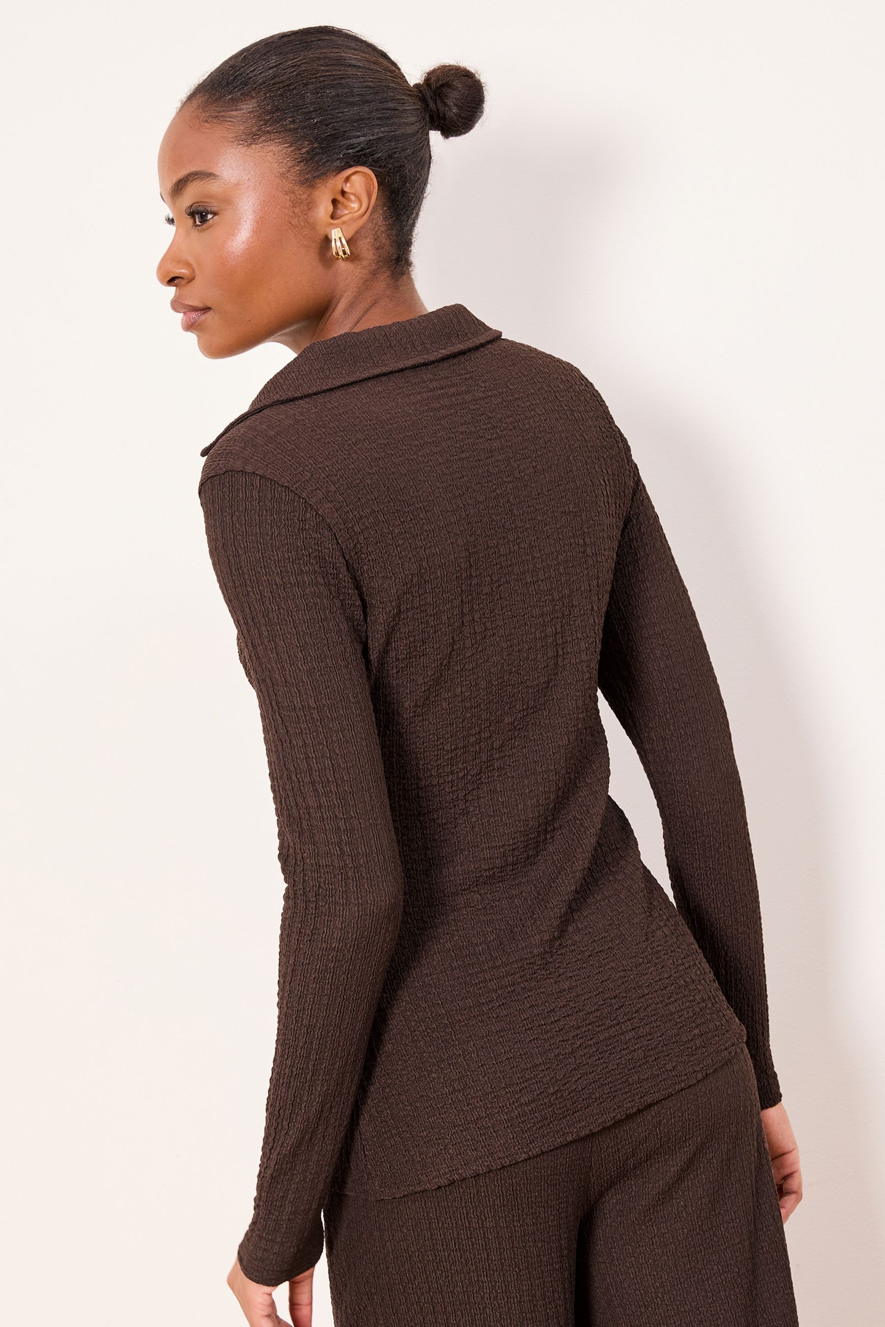 LIPSY Hemdbluse Lipsy taillierte Bluse in Knitteroptik, Regular (1-tlg)