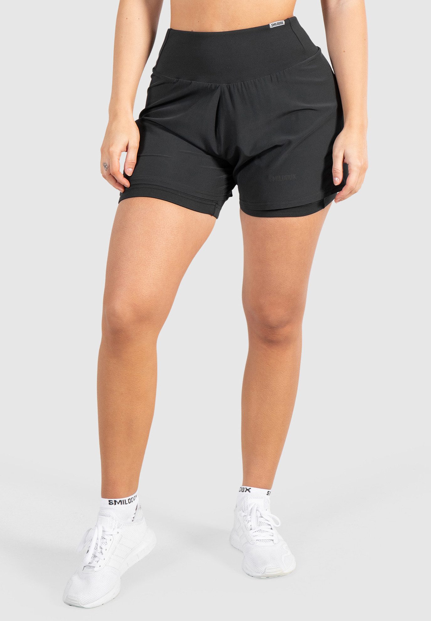 Shorts Advance Pro 2in1, Kurze Hose im Shapes Fit, integrierter Innenhose