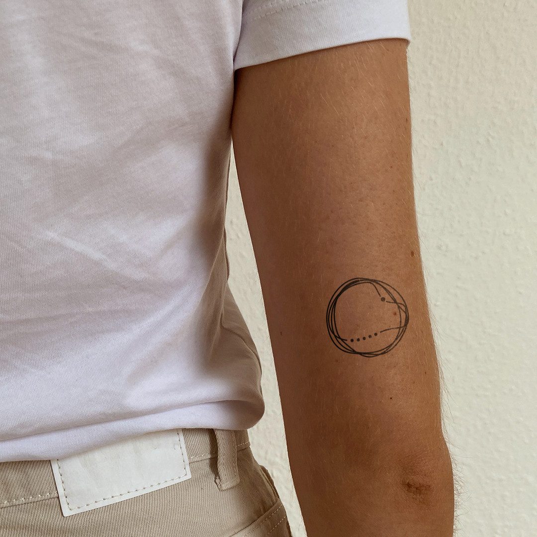 Inkster Schmuck-Tattoo Kreis Variation, wasserfestes temporäres Tattoo, 2 Wochen Halt
