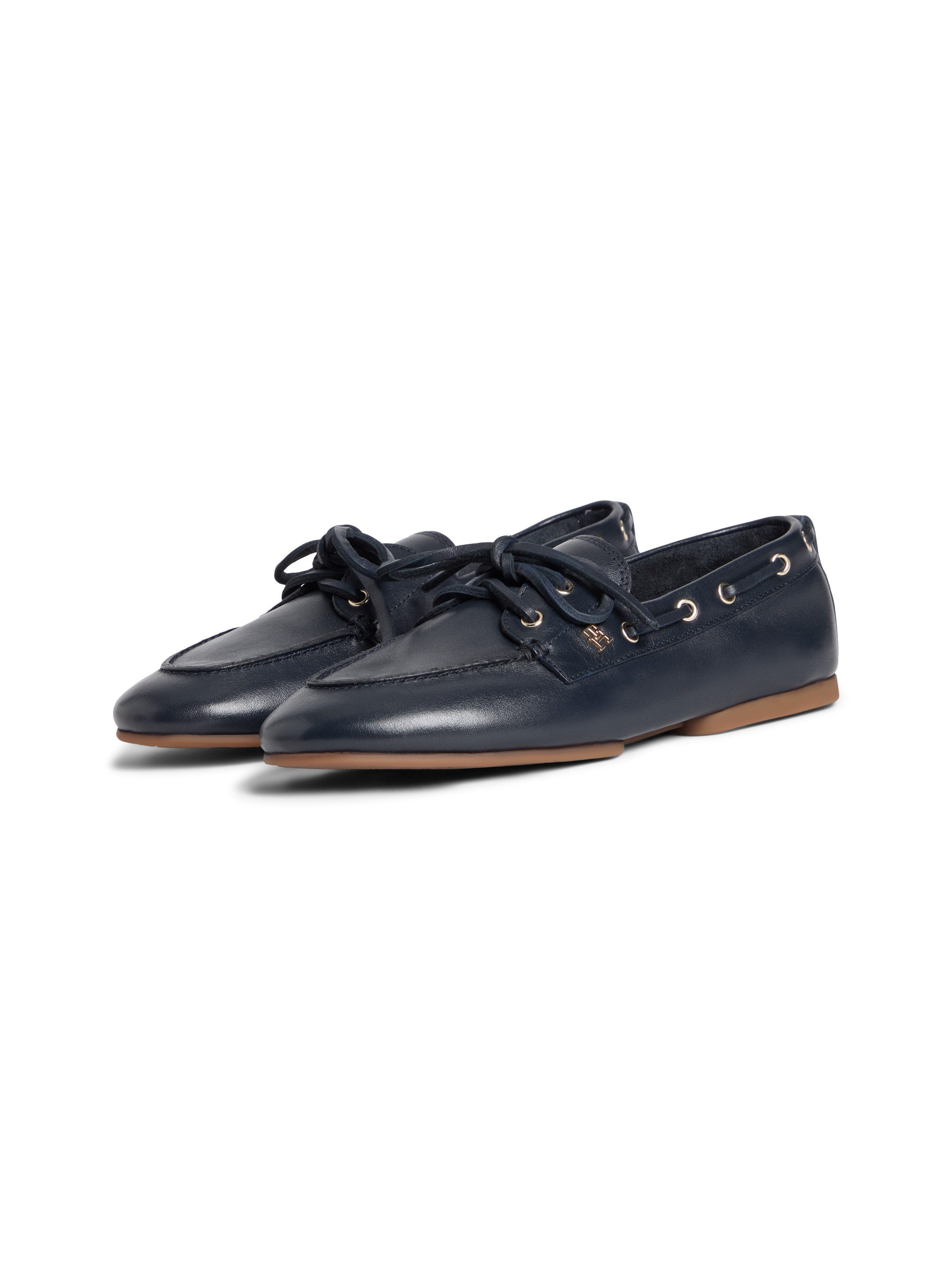 Tommy Hilfiger TH SLEEK LEATHER BOAT SHOE Bootsschuh Bootsschuh, Businessschuh mit Blockabsatz und Ösen mit Durchzug