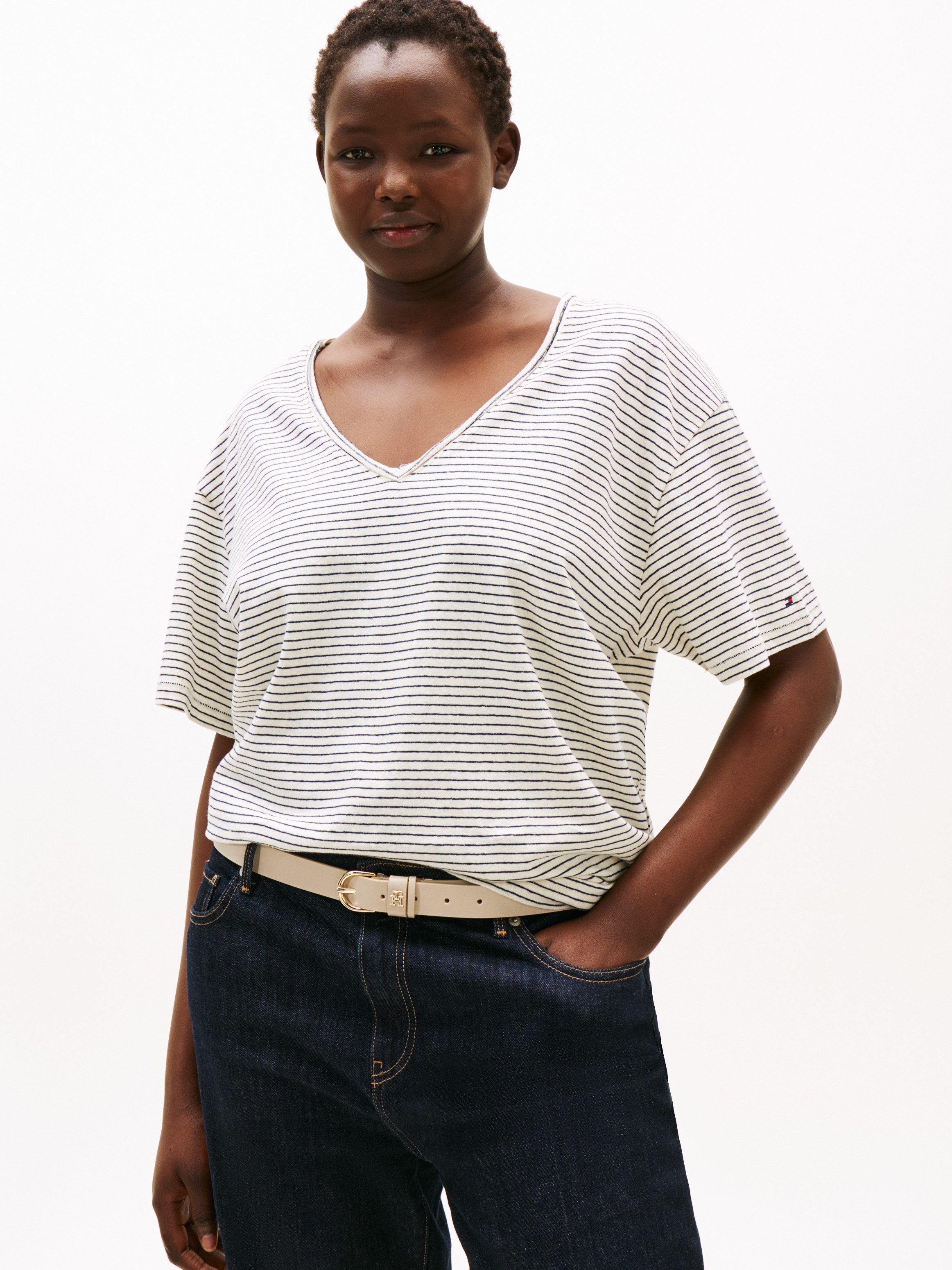 Tommy Hilfiger Curve V-Shirt CRV MODERN CO LINEN V-NK SS in Großen Größen günstig online kaufen