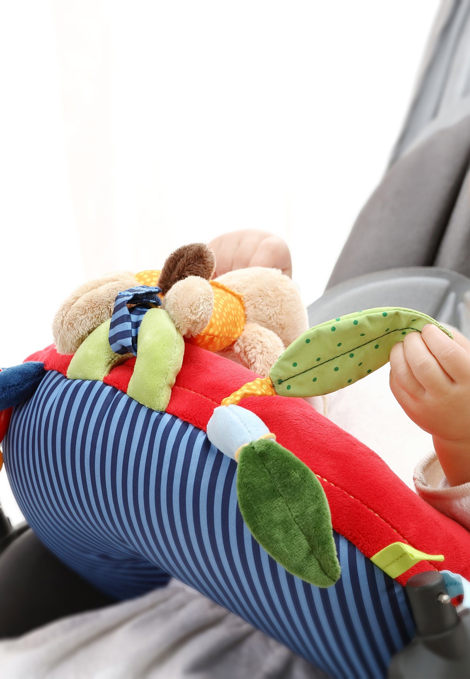Sigikid Babykissen Aktivspielhörnchen PlayQ für Babys und Kleinkinder
