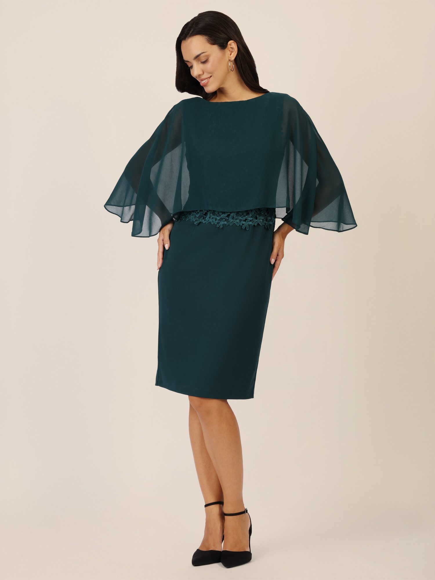 Apart Abendkleid in Lagenoptik mit Spitzenborte günstig online kaufen