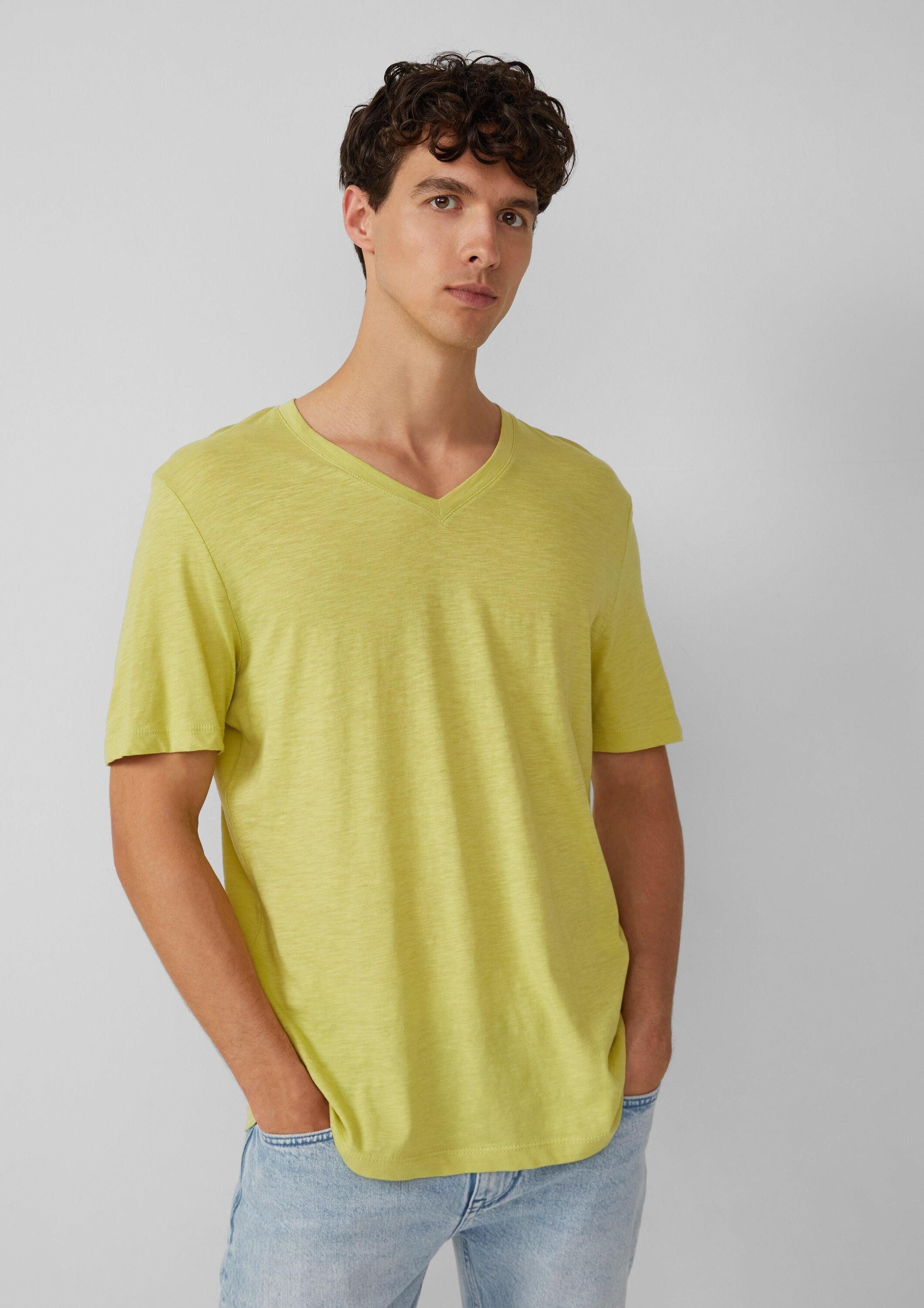 s.Oliver Kurzarmshirt T-Shirt T-Shirt aus Baumwolle mit V-Ausschnitt günstig online kaufen