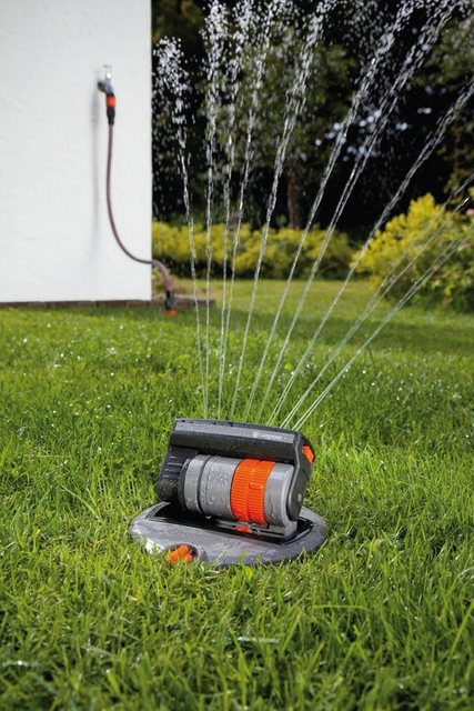 Gardena Komplett-Set mit Viereck-Versenkregner OS 140 für Flächen bis zu 140 m²