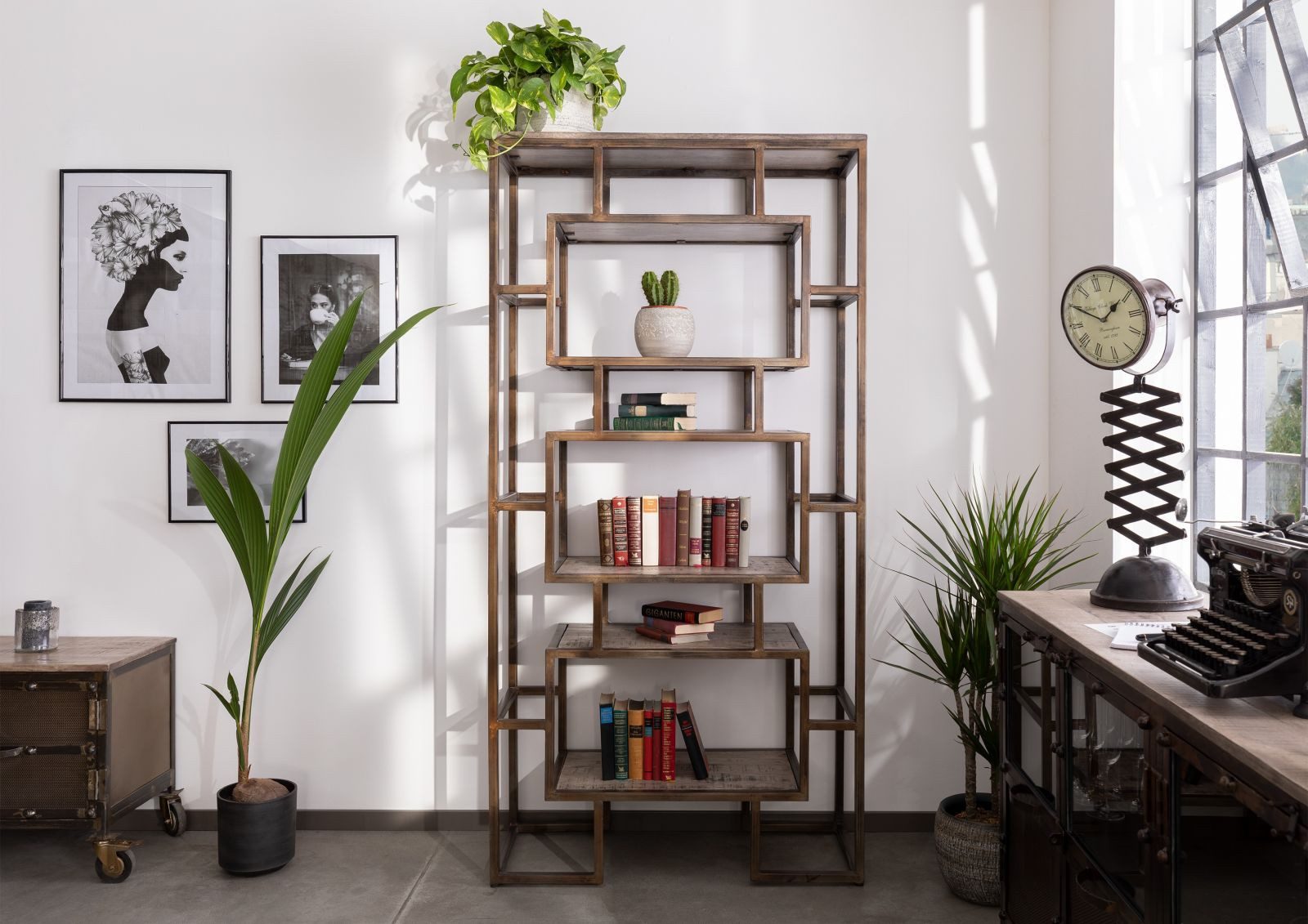 Massivmoebel24 Bücherregal HEAVY INDUSTRY Mango Massivholz braun, 1-tlg., Mango 100x40x202 cm (BxTxH) braun lackiert