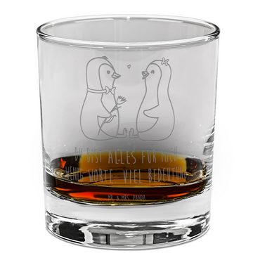 Mr. & Mrs. Panda Whiskyglas Pinguin Pärchen - Transparent - Geschenk, Liebe, Verlobung, Whiskeylg, Premium Glas, Zeitloses Design
