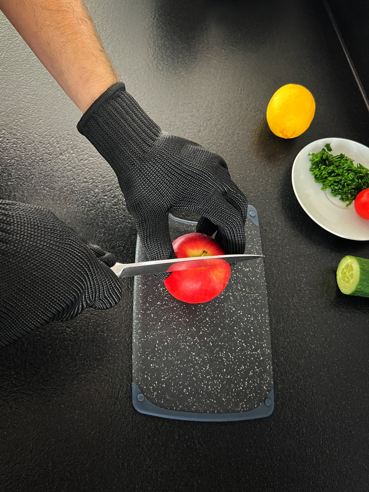 PRECORN Arbeitshandschuhe Schnittschutzhandschuhe - Küche, Arbeit & Garten, CE, 1Paar Schwarz