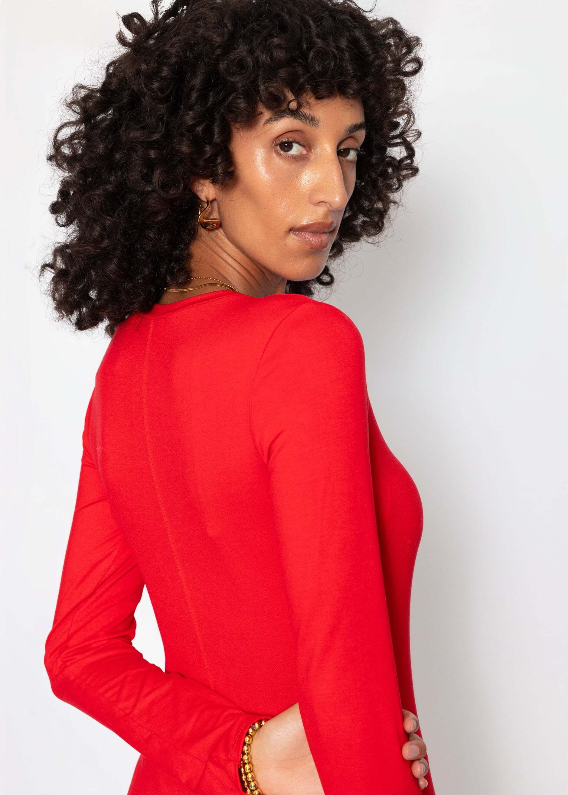 SASSYCLASSY Langarmshirt Langarmshirt mit Rundhalsausschnitt für Damen Oberteil mit langen Armen in Rot – Bild 5 von 5
