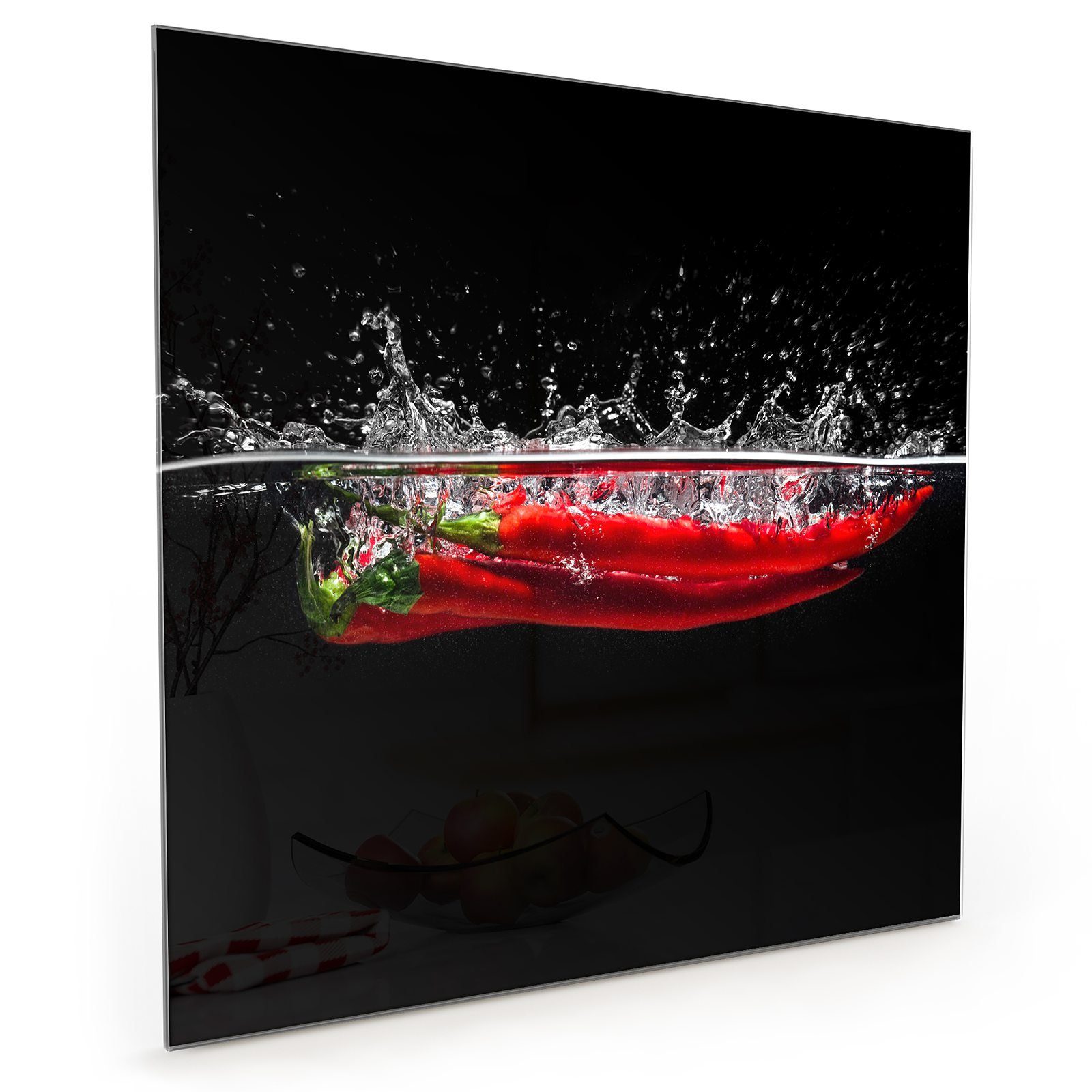 Primedeco Küchenrückwand Küchenrückwand Spritzschutz Glas mit Motiv Drei Chili im Wasser
