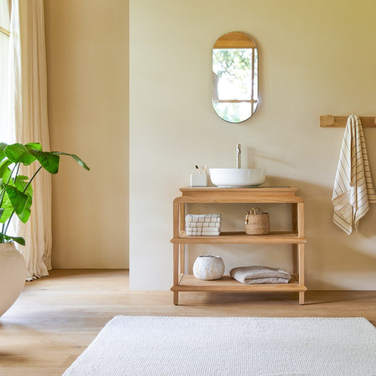 Tikamoon Waschtisch Badezimmermöbel Achille aus massivem Teakholz 95 cm