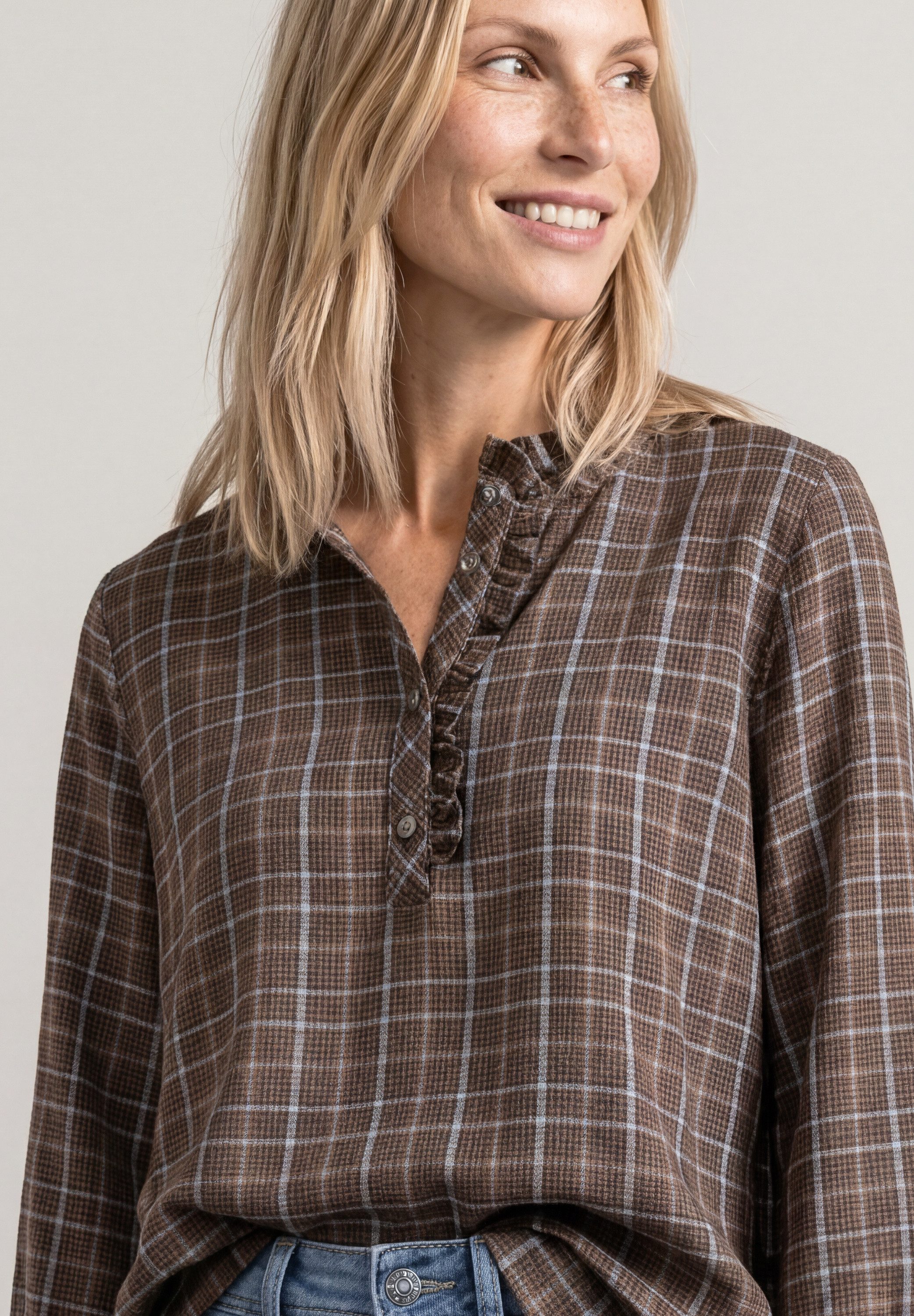 STREET ONE Langarmbluse Karierte Bluse mit Rüschendetails