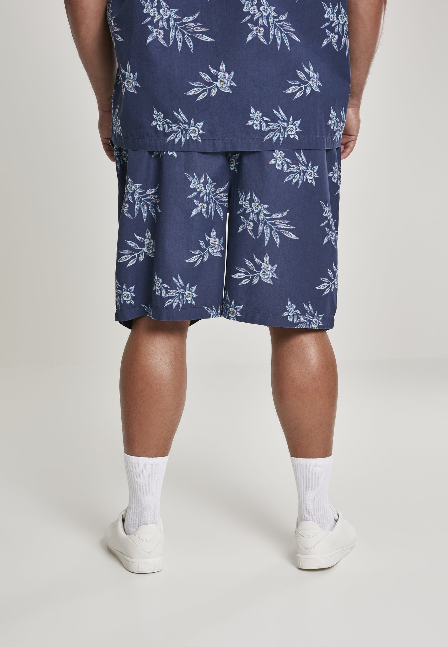 URBAN CLASSICS Pattern floral Stoffhose subtile (1-tlg) Resort Shorts Herren