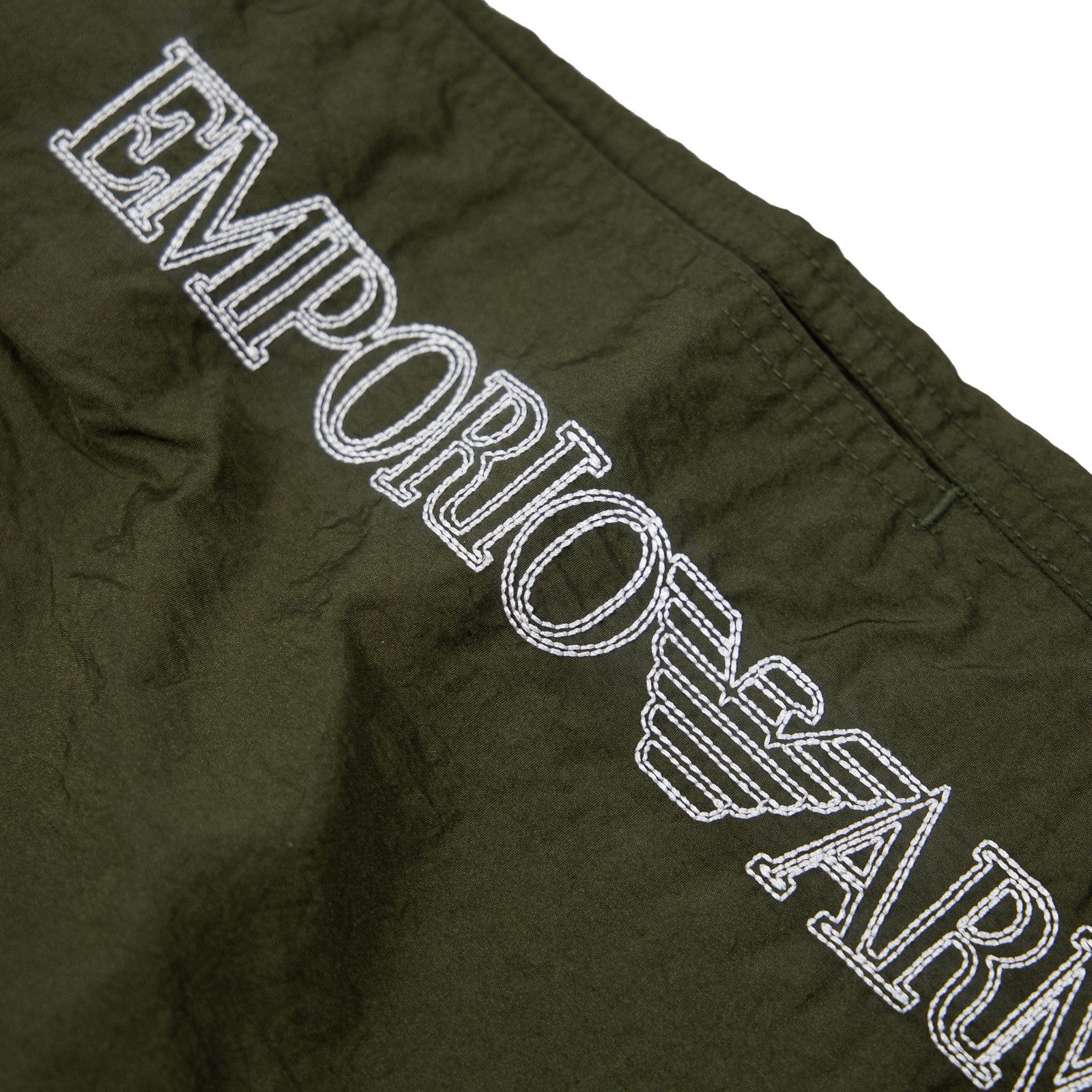 Emporio Armani Badeshorts Boxer Beachwear mit vertikaler Logo-Stickerei