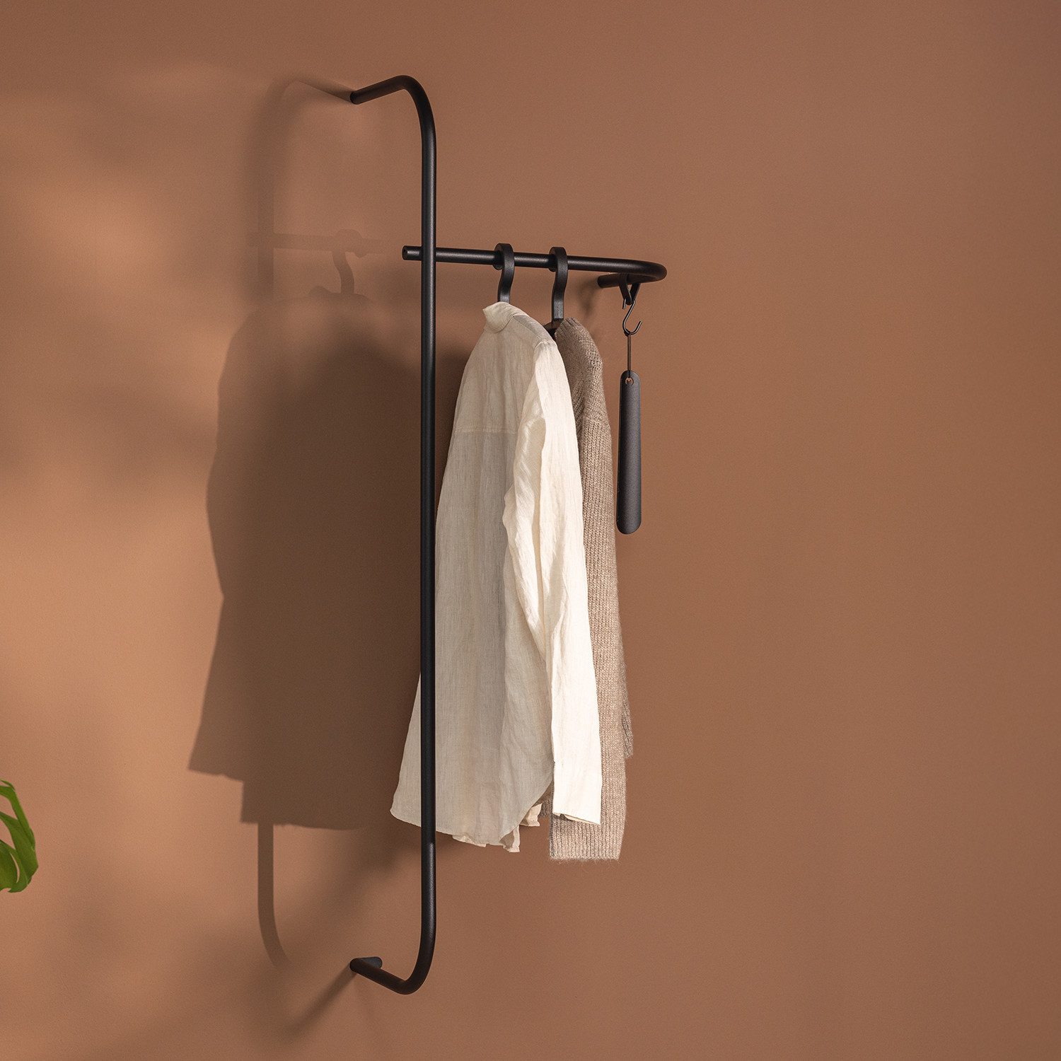 Metallbude Garderobenstange Garderobe TAMINA, vertikal oder horizontal nutzbar