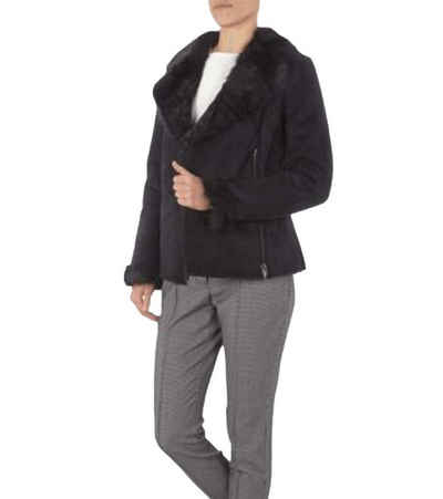 Comma Outdoorjacke COMMA CASUAL IDENTITY Jacke moderne Damen Outdoor-Jacke Freizeit-Jacke in Shearling-Optik Schwarz