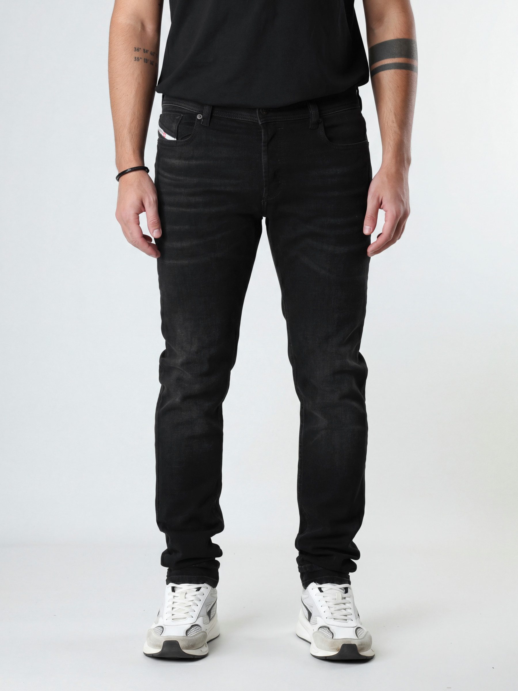 Diesel Skinny-fit-Jeans Niedrige Leibhöhe, hoher Stretch - TROXER R9I71 - Länge:32