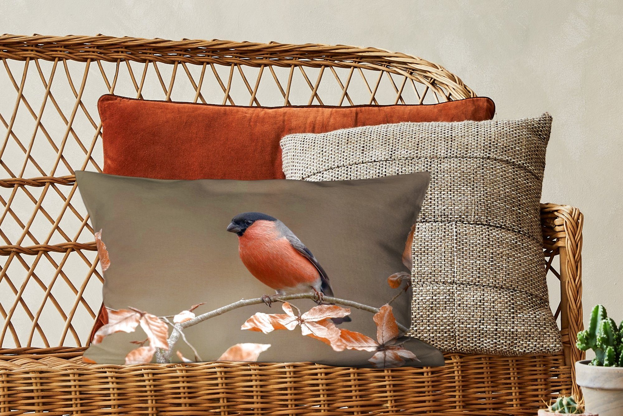 - Wohzimmer Dekoration, MuchoWow Schlafzimmer Zierkissen, -, Füllung, Vogel mit - Gimpel Herbst Dekokissen - Laub Dekokissen