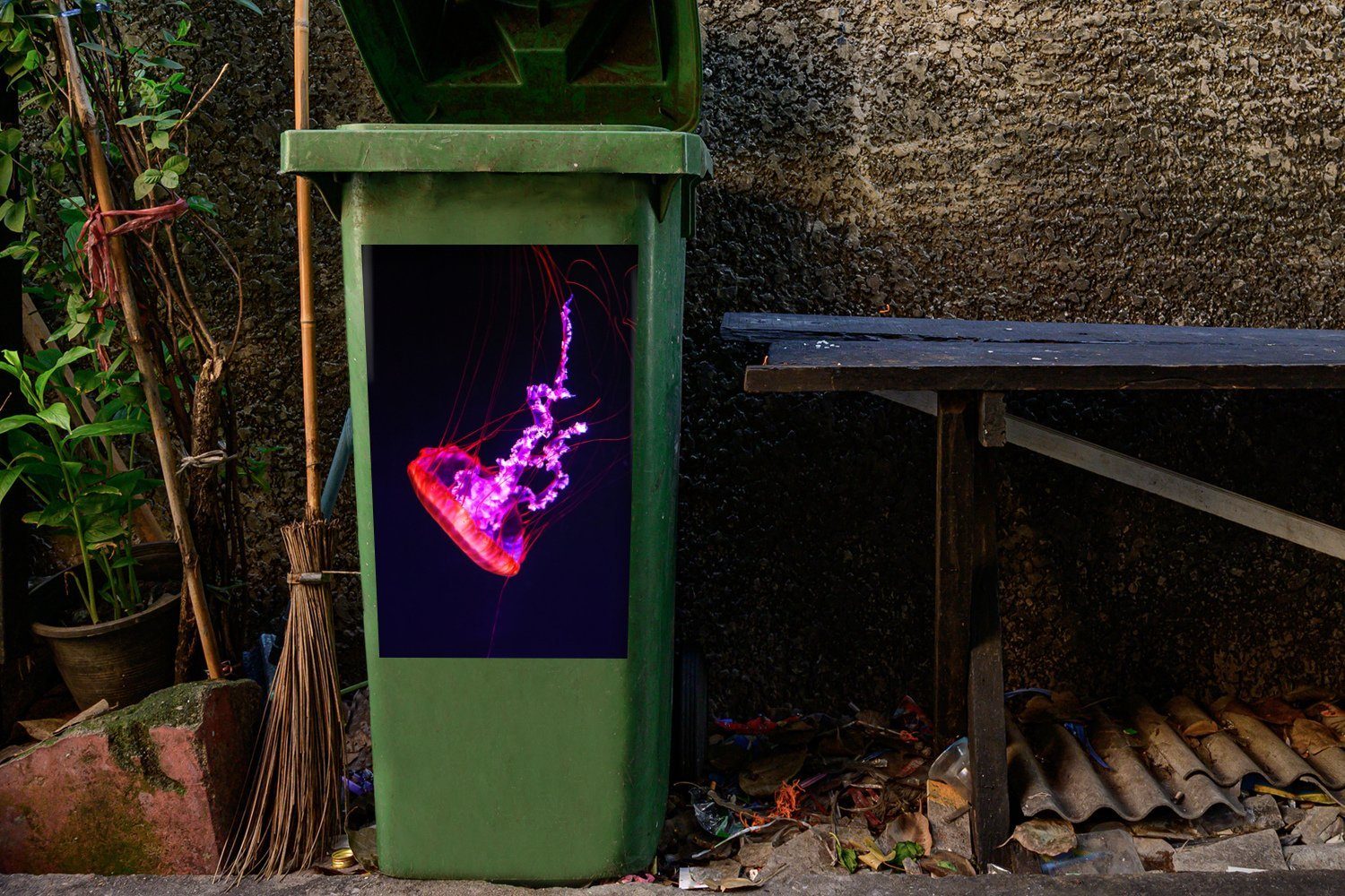der St), Karibik (1 Mülltonne, MuchoWow Sticker, Wandsticker in Abfalbehälter Mülleimer-aufkleber, Quallen Container, Leuchtende