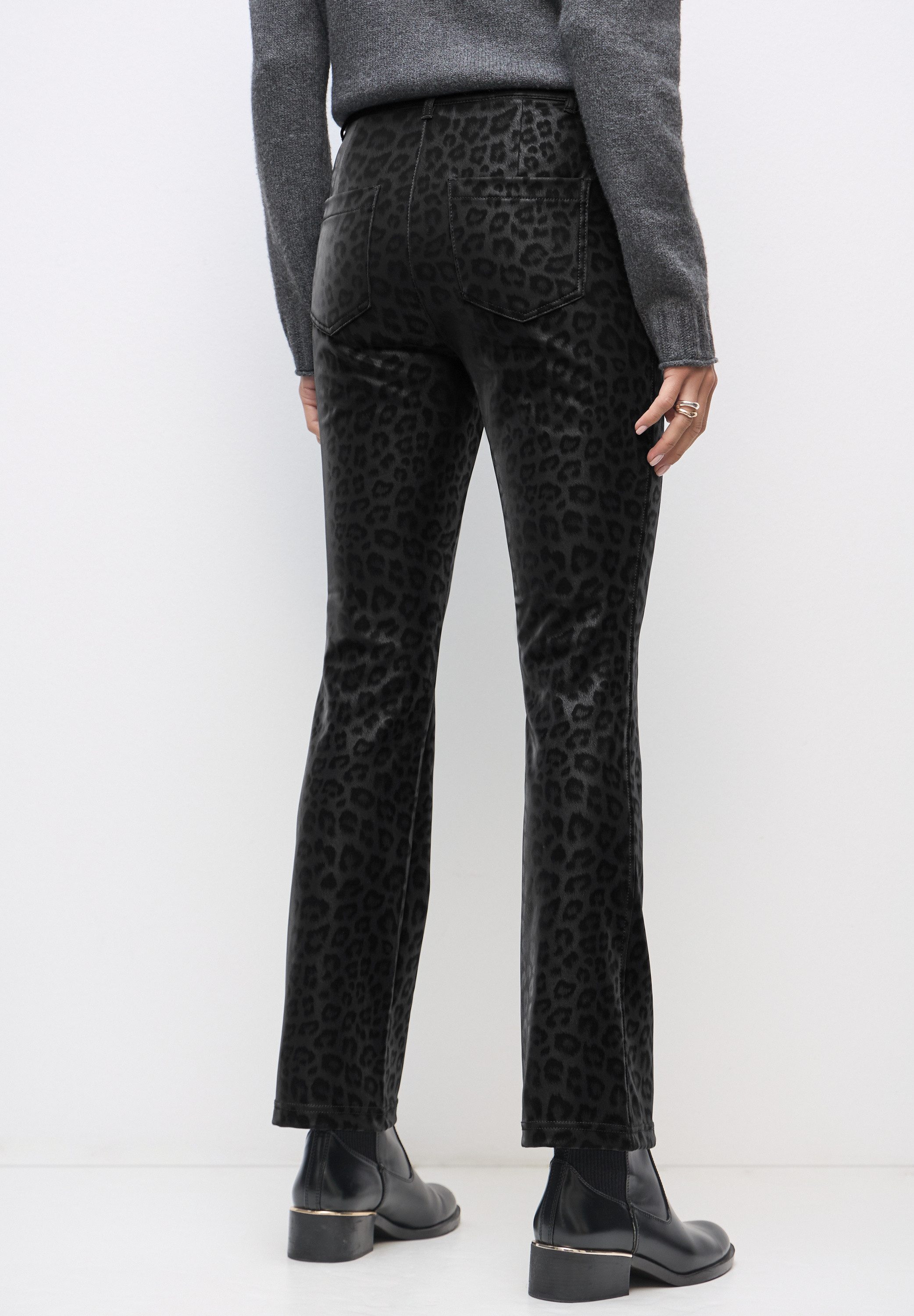 STREET ONE Bootcuthose mit Leo-Muster günstig online kaufen